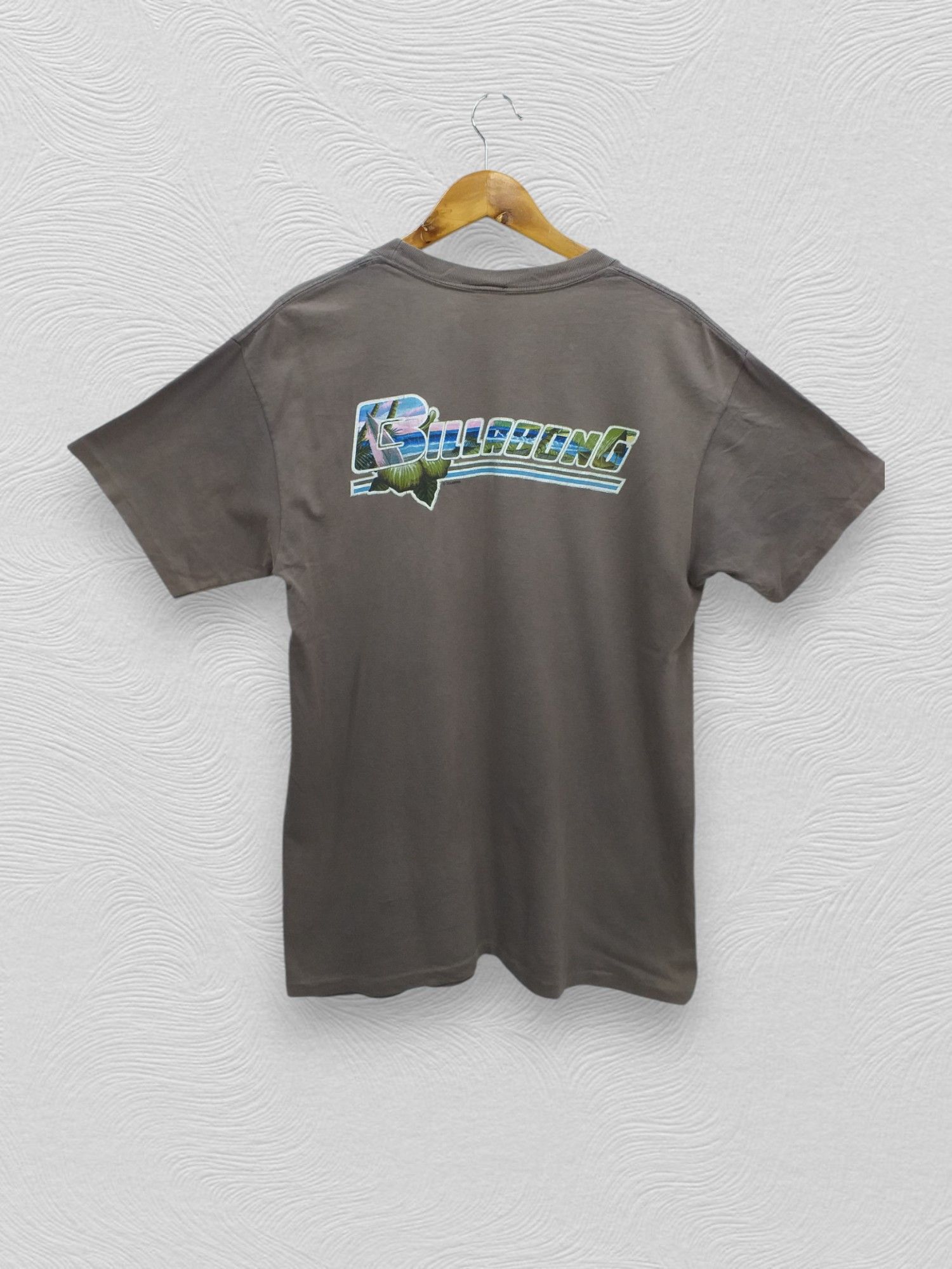 Billabong 90s Vintage Billabong Australia Surfing Backhitt Tshirt-C079 Size US L / EU 52-54 / 3 - 1 Thumbnail