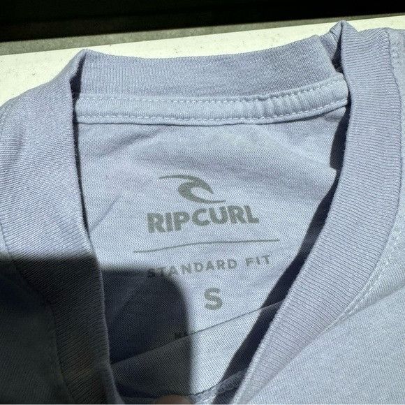 Rip Curl RIP CURL HAWAII CRUISER BLUE T-SHIRT SZ SMALL S Size US S / EU 44-46 / 1 - 8 Thumbnail