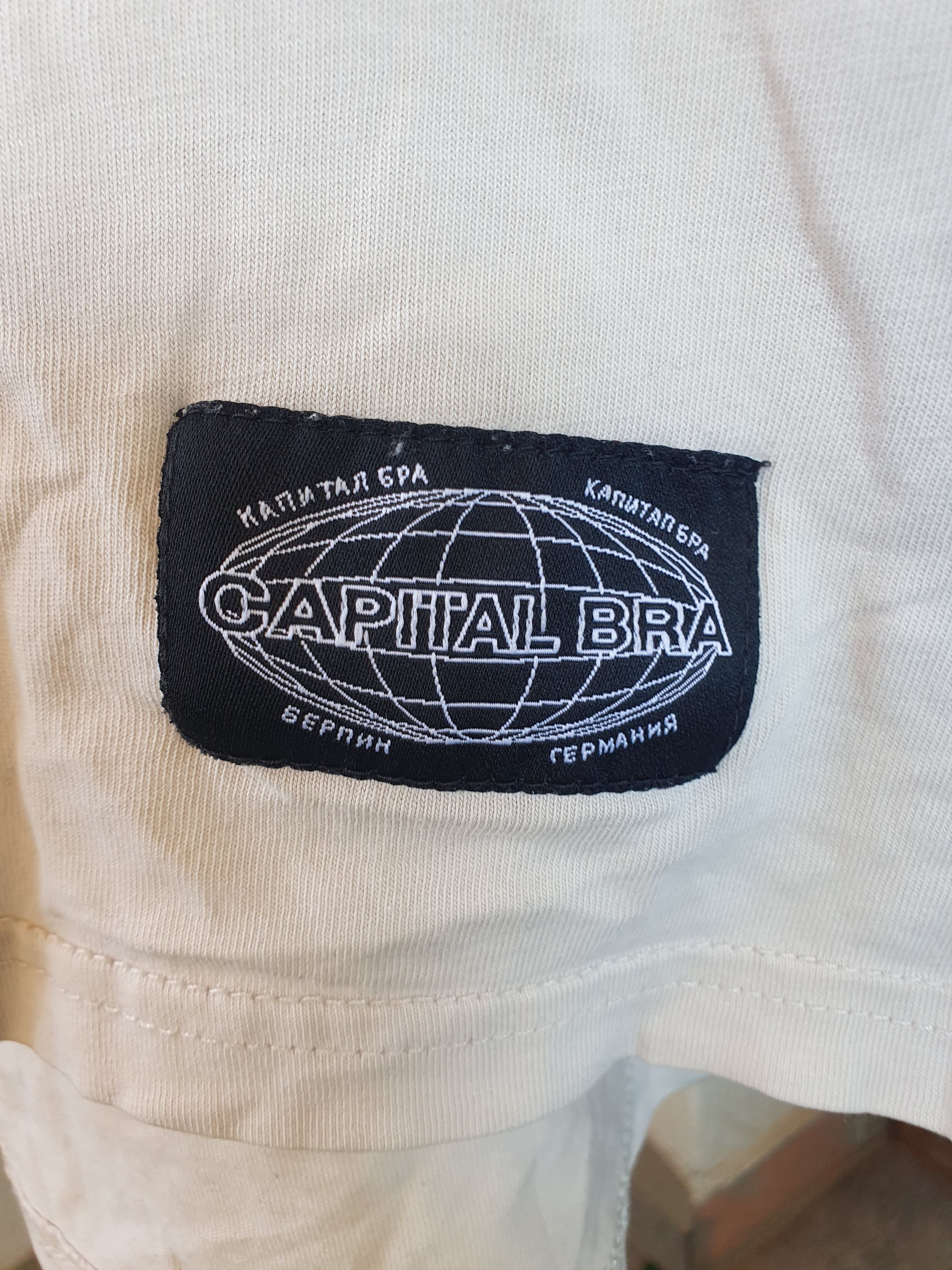 Other Capital Bra Berlin Streetwear t-shirt sz M Size US M / EU 48-50 / 2 - 3 Thumbnail