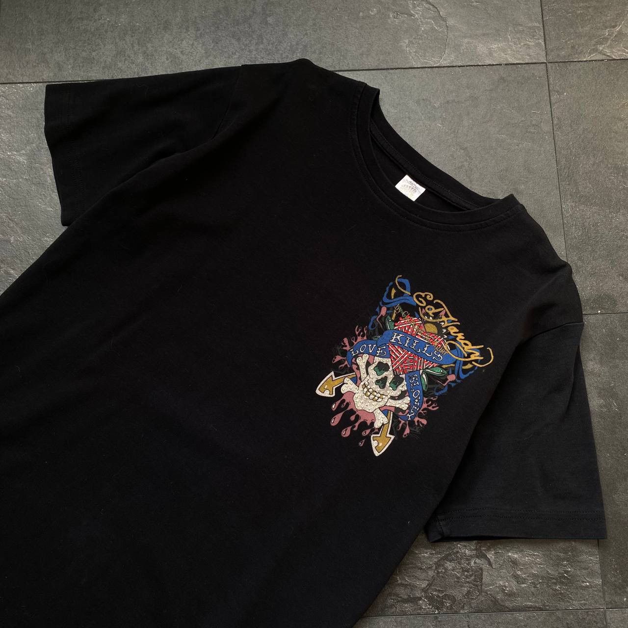 Vintage Vintage big logo Ed hardy skulls big logo tee shirt 90s Size US L / EU 52-54 / 3 - 2 Thumbnail