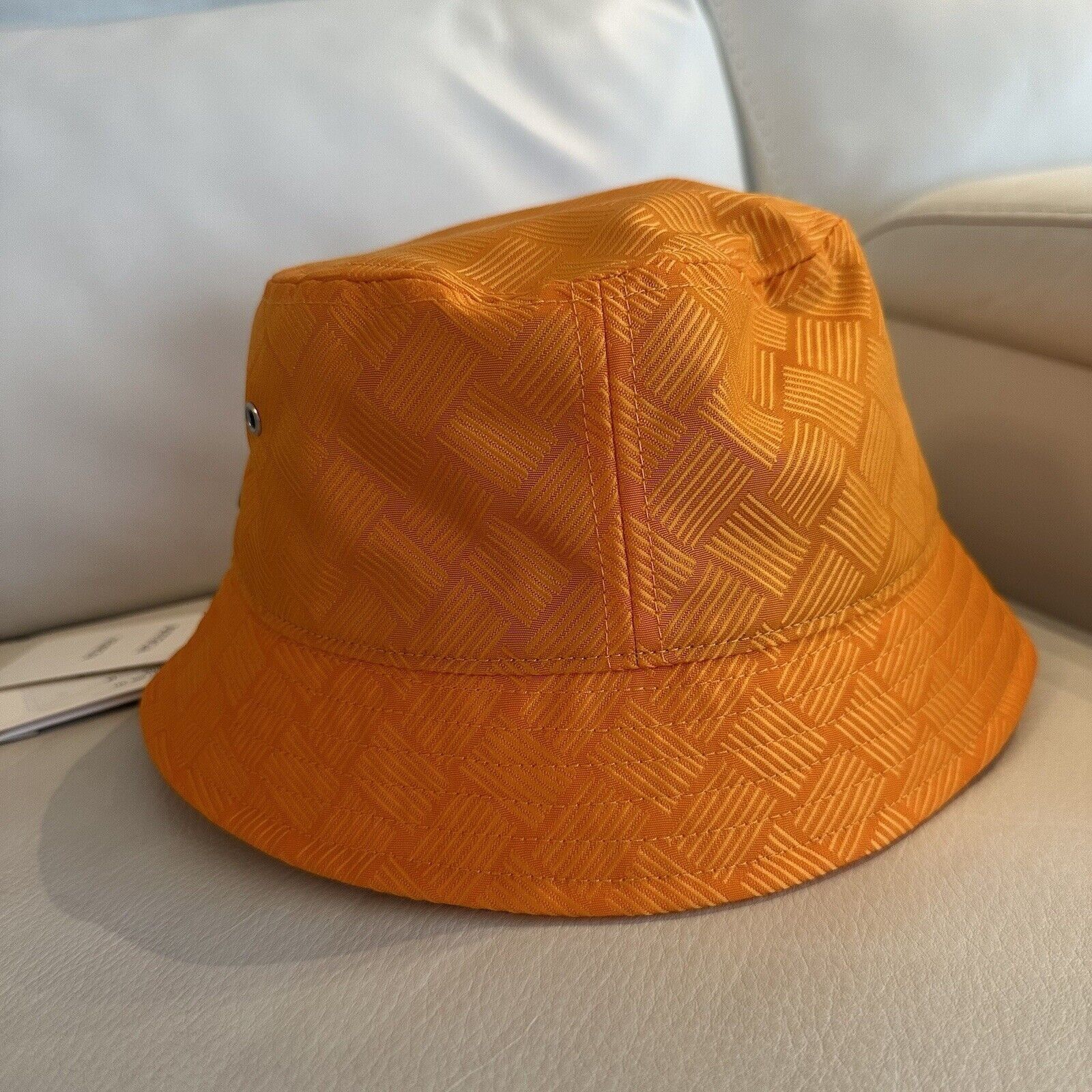 Bottega Veneta NWT BOTTEGA VENETA Bucket Hat 692795 Orange Size S Size ONE SIZE - 2 Thumbnail
