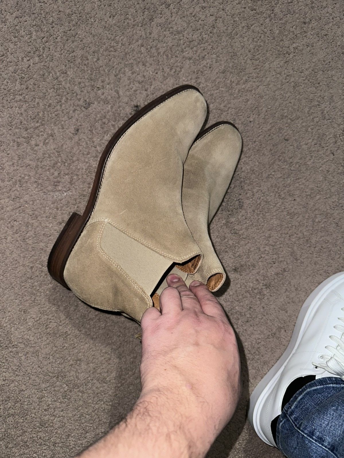 Aldo Beige also Chelsea boot Size US 9.5 / EU 42-43 - 5 Thumbnail