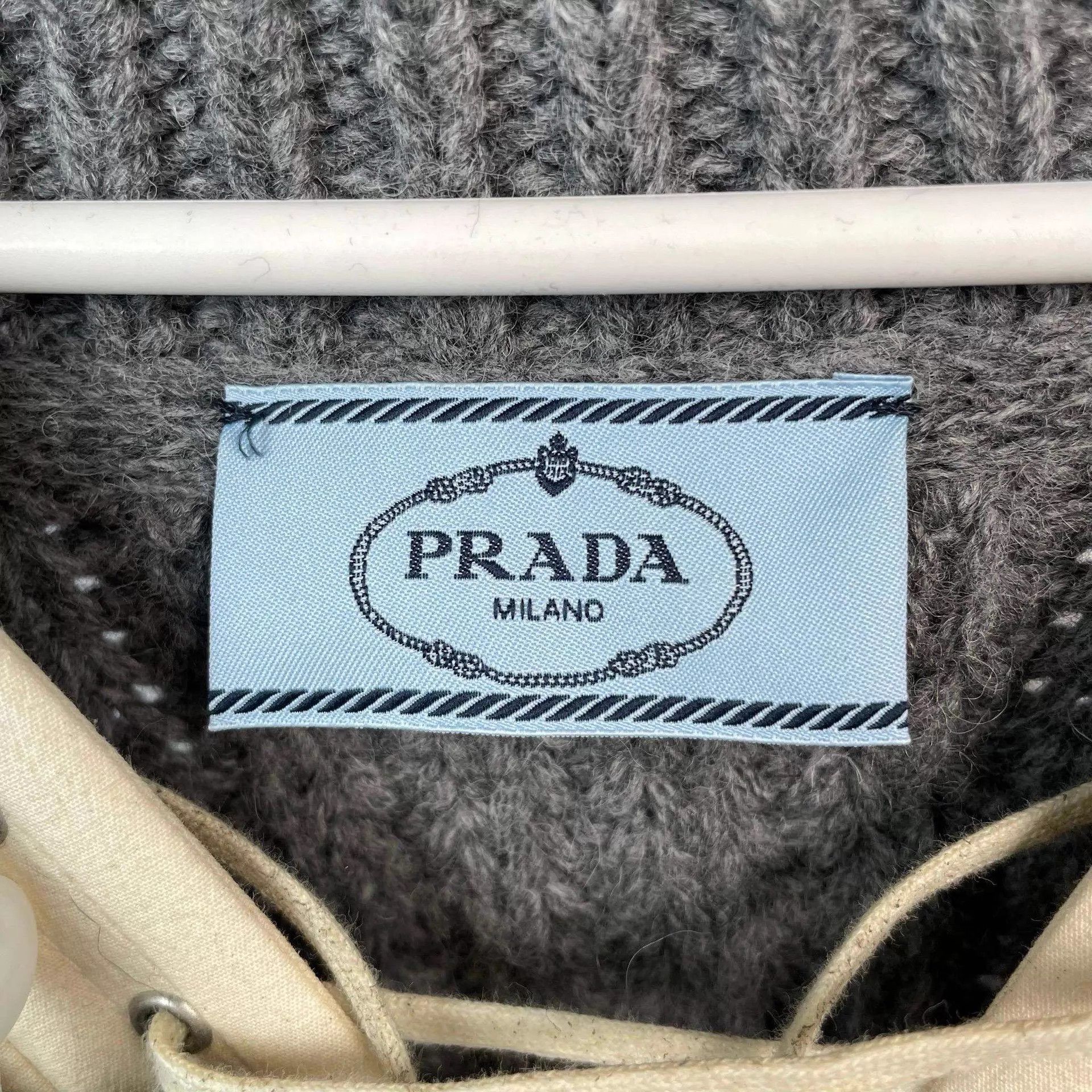 Prada Prada cardigan sweater 42 Size M / US 6-8 / IT 42-44 - 6 Thumbnail
