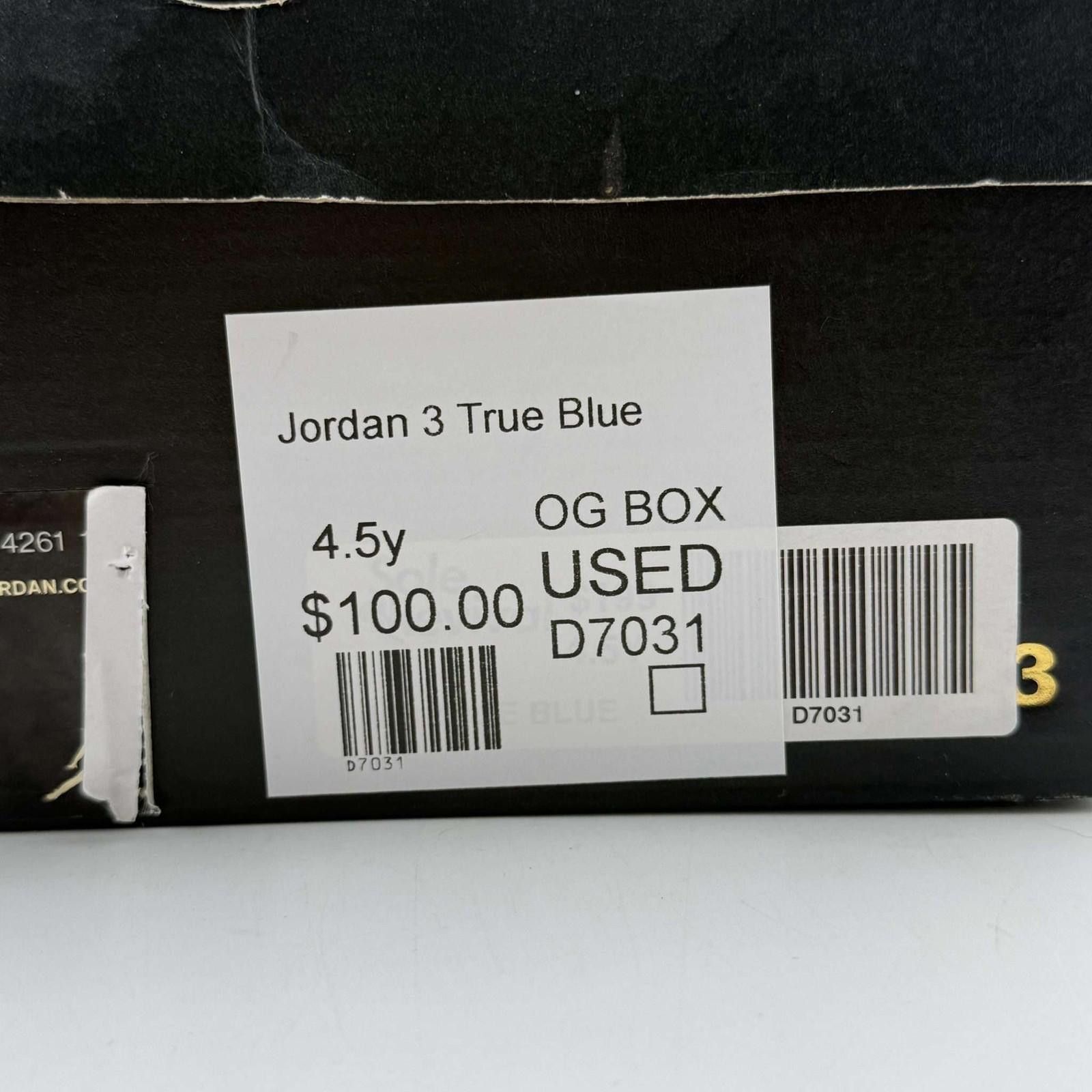 Jordan Brand Air Jordan 3 Retro OG BG White/Fire Red-True Blue 4.5Y Size US 5 / EU 37 - 9 Thumbnail