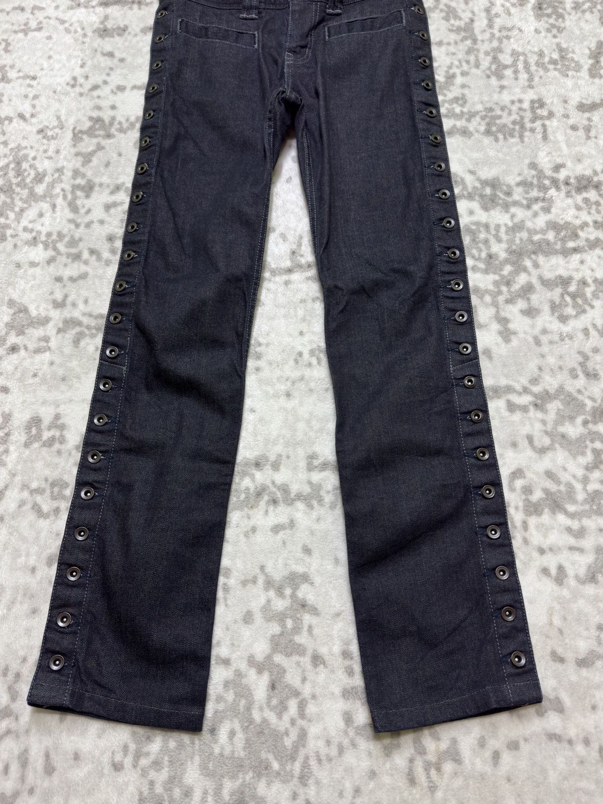 Vintage Vintage Charles Jourdan Side Button Skinny Low Rise Denim Size US 28 / EU 44 - 6 Thumbnail
