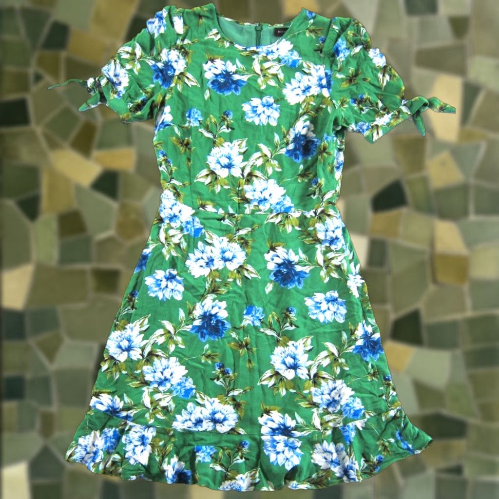 1920s flapper dress green Banana Republic Womens Multicoloured Floral Shirt Dress Size 4 – Preworn main image 1