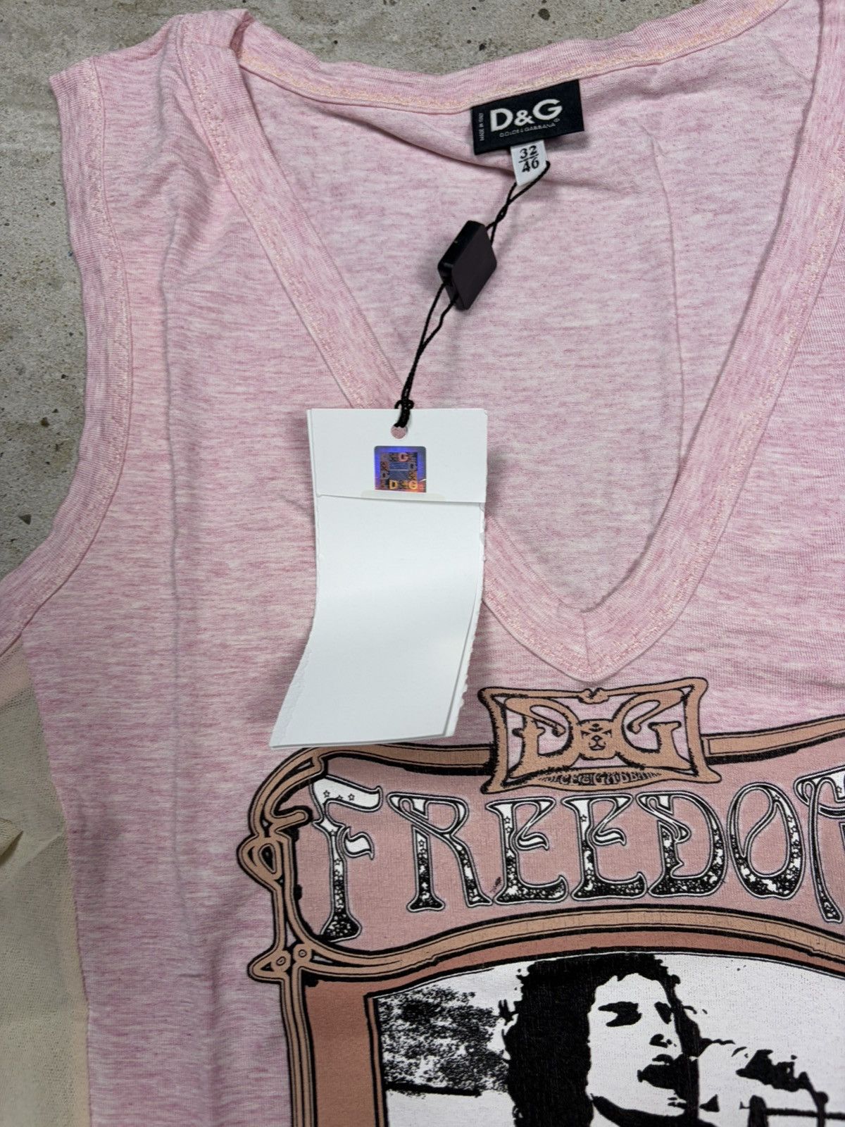 Dolce & Gabbana Vintage 2000s Dolce & Gabbana Freedom Tank Top T Shirt Mesh Size L / US 10 / IT 46 - 5 Thumbnail