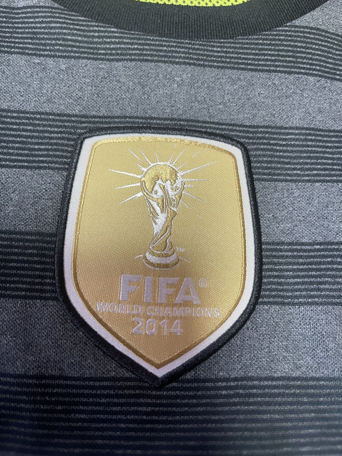 Adidas GERMANY 2016-2019 AWAY FOOTBALL SOCCER JERSEY L ADIDAS Size US L / EU 52-54 / 3 - 7 Thumbnail