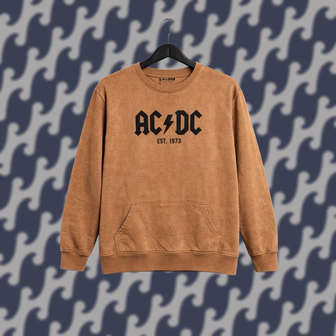 Logo 7 AC/DC Sweatshirt Mens M Brown Crewneck Fleece Graphic Band Logo Rock Pullover Size US M / EU 48-50 / 2 - 1 Thumbnail