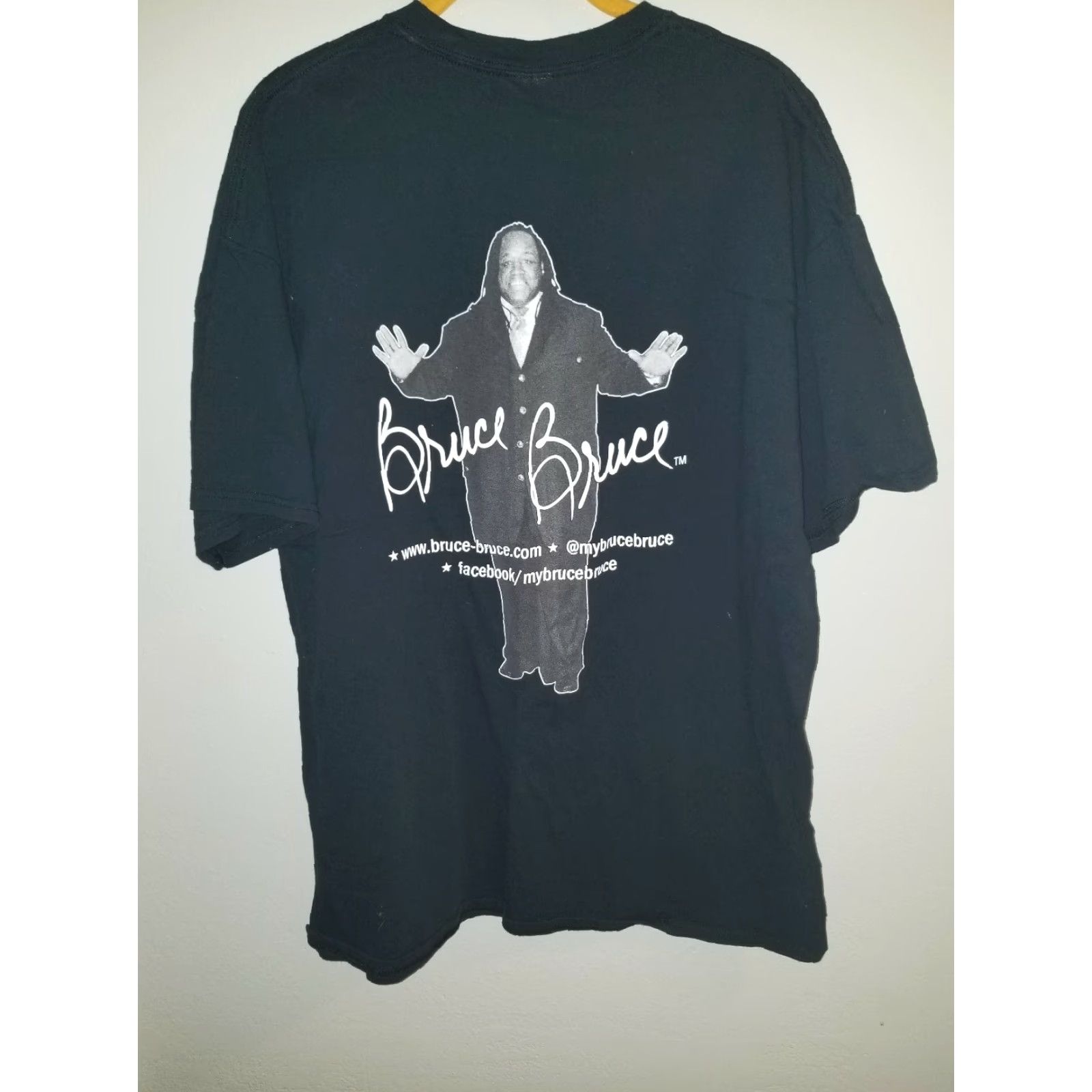 Gildan VINTAGE Bruce Bruce Comedy Tour T-Shirt XL Mens Black Crew Neck Short Sleeve Whats Up First Cousin Size US XL / EU 56 / 4 - 4 Thumbnail