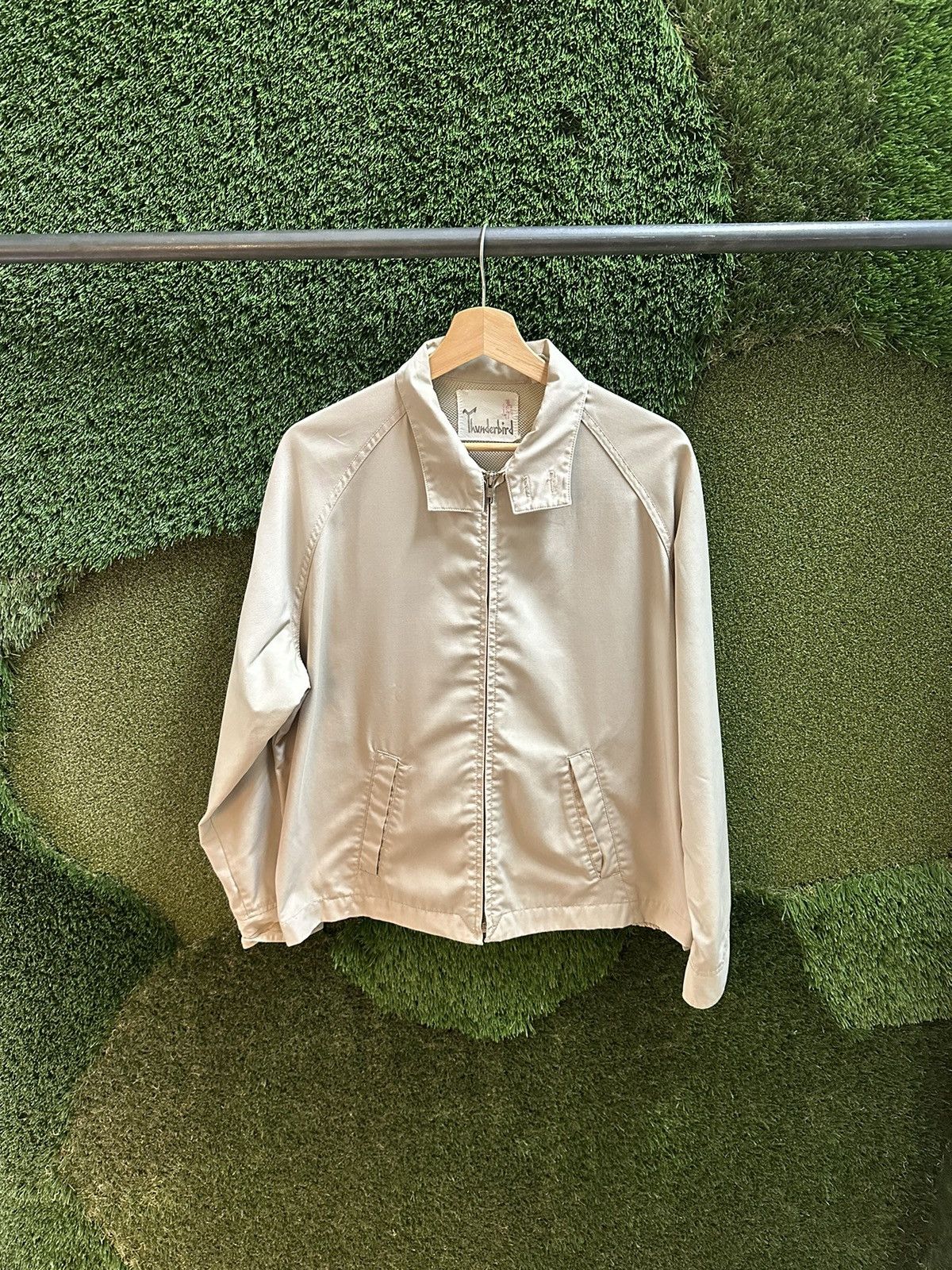 Vintage Vintage Thunderbird Cream Zip-up Light Jacket Large Size US L / EU 52-54 / 3 - 1 Thumbnail