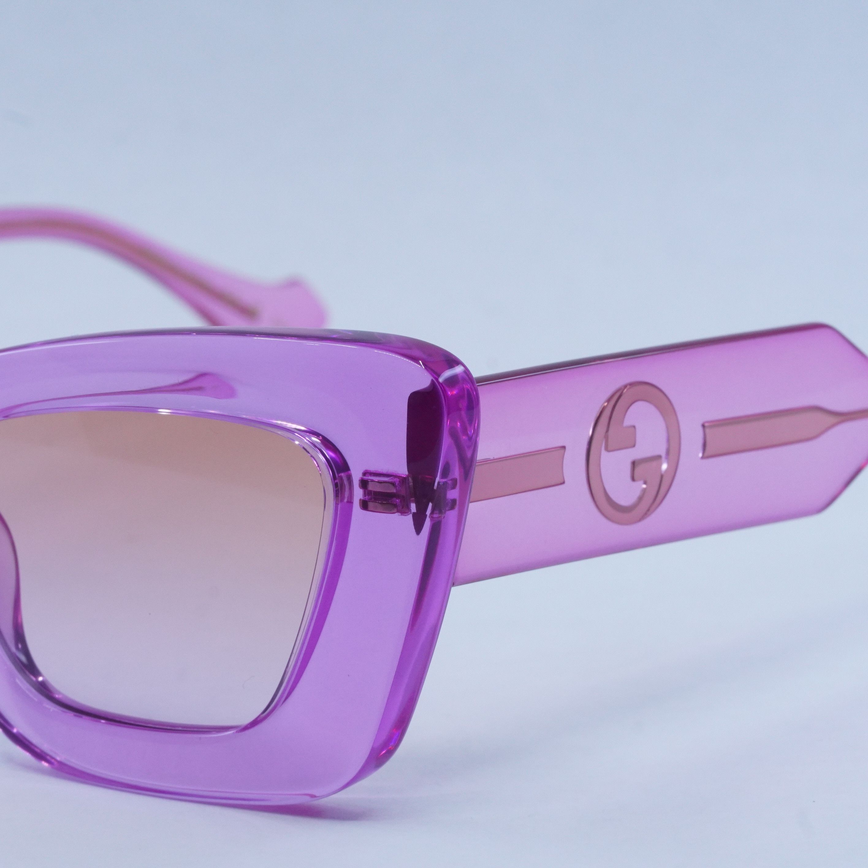 Gucci Gucci GG1552S 003 Women Sunglasses Magenta Frame Size ONE SIZE - 2 Thumbnail