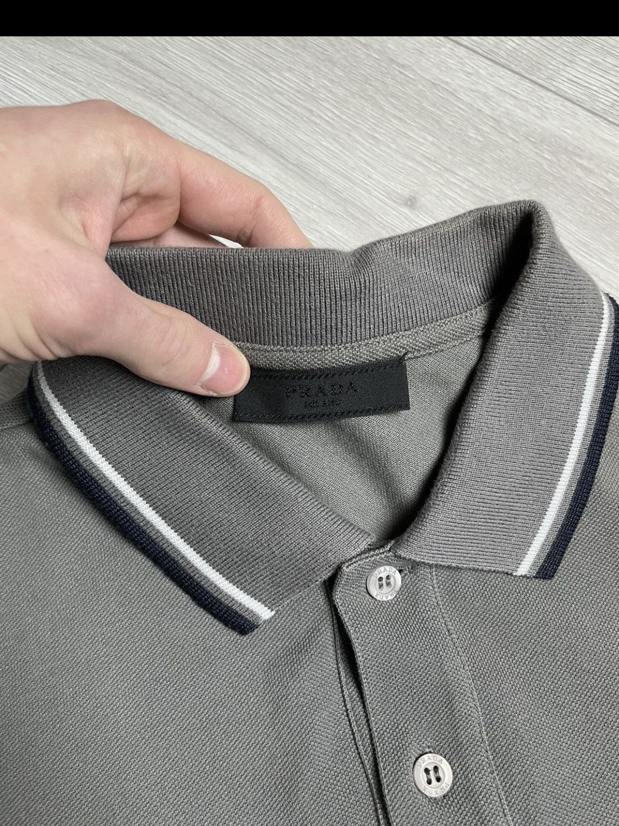 Prada Prada Red Tab Grey Polo Shirt Size US S / EU 44-46 / 1 - 6 Thumbnail