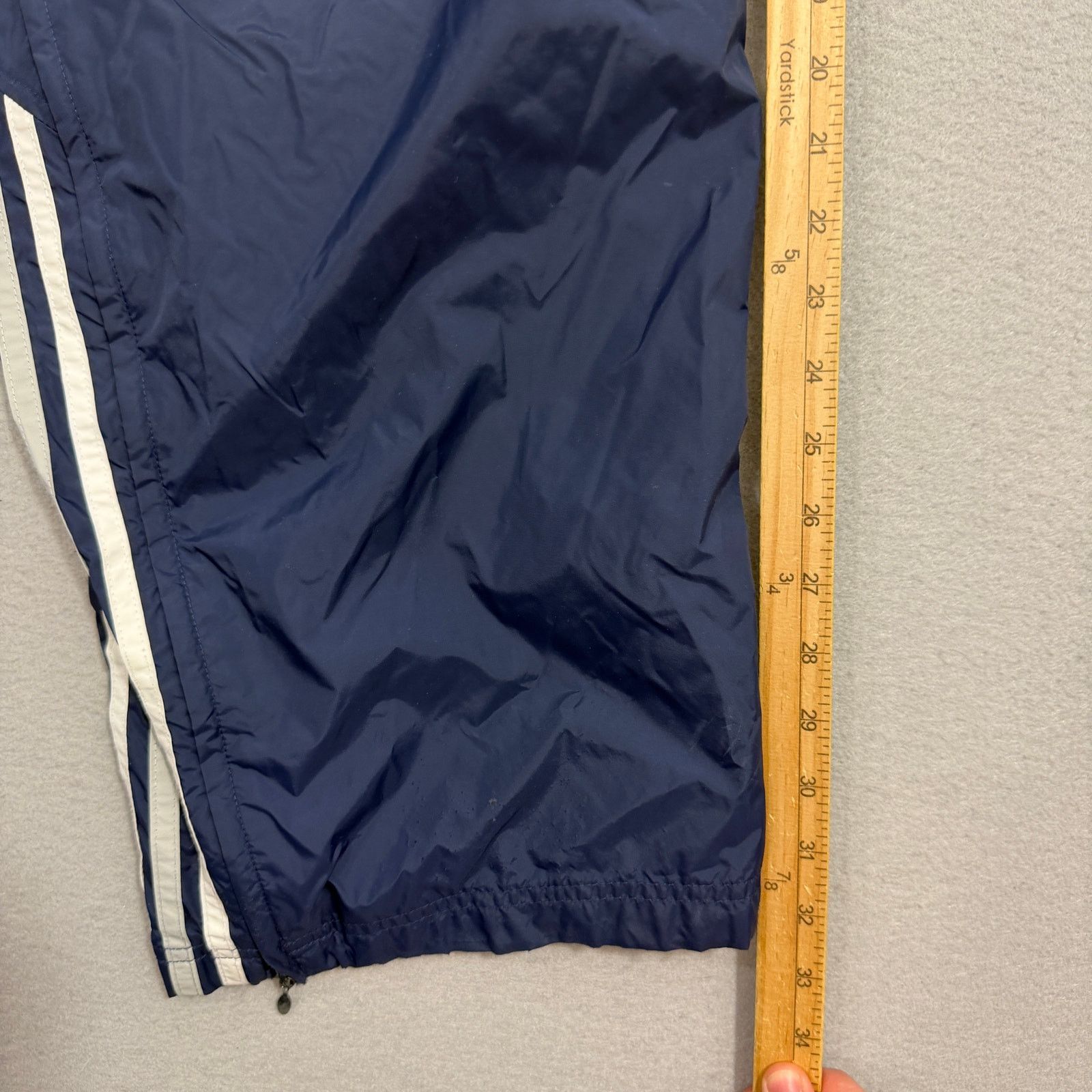 Adidas Vintage Adidas Windbreaker Track Pants Men's 2XL Blue White Size US 38 / EU 54 - 11 Thumbnail