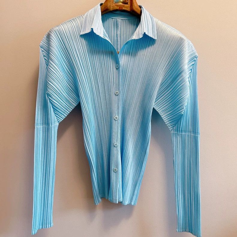 Issey Miyake Issey Miyake size:4 Blue cardigan Size XS / US 0-2 / IT 36-38 - 6 Thumbnail