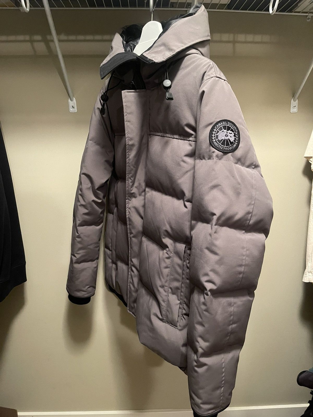 Image of Canada Goose Macmillan Parka Black Label - Costal Grey (Medium), Men's