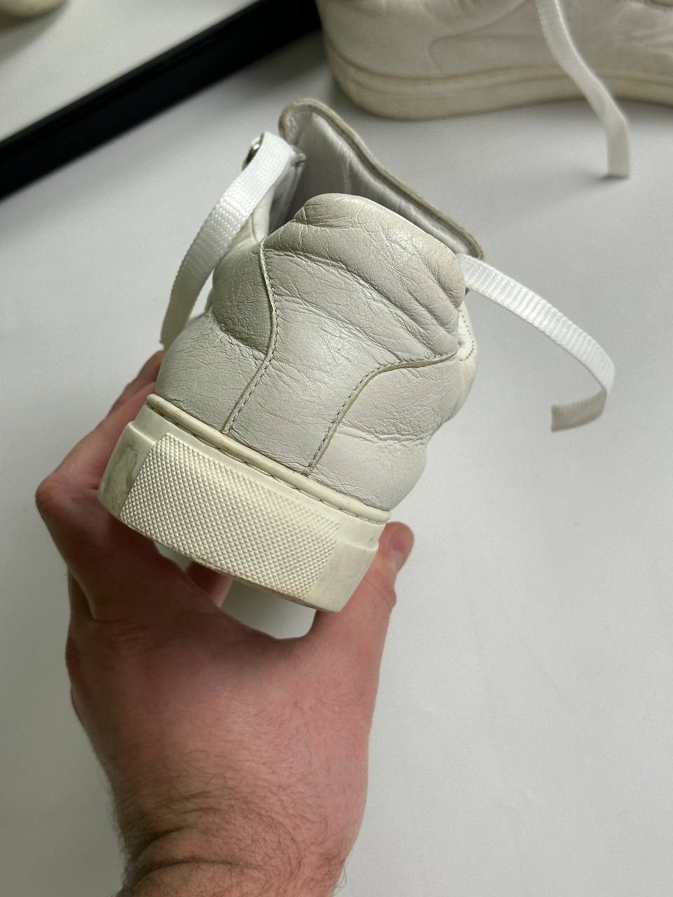 Balenciaga Balenciaga Arena Cracked Opium Leather Opium White Shoes Size US 7.5 / EU 40-41 - 9 Thumbnail