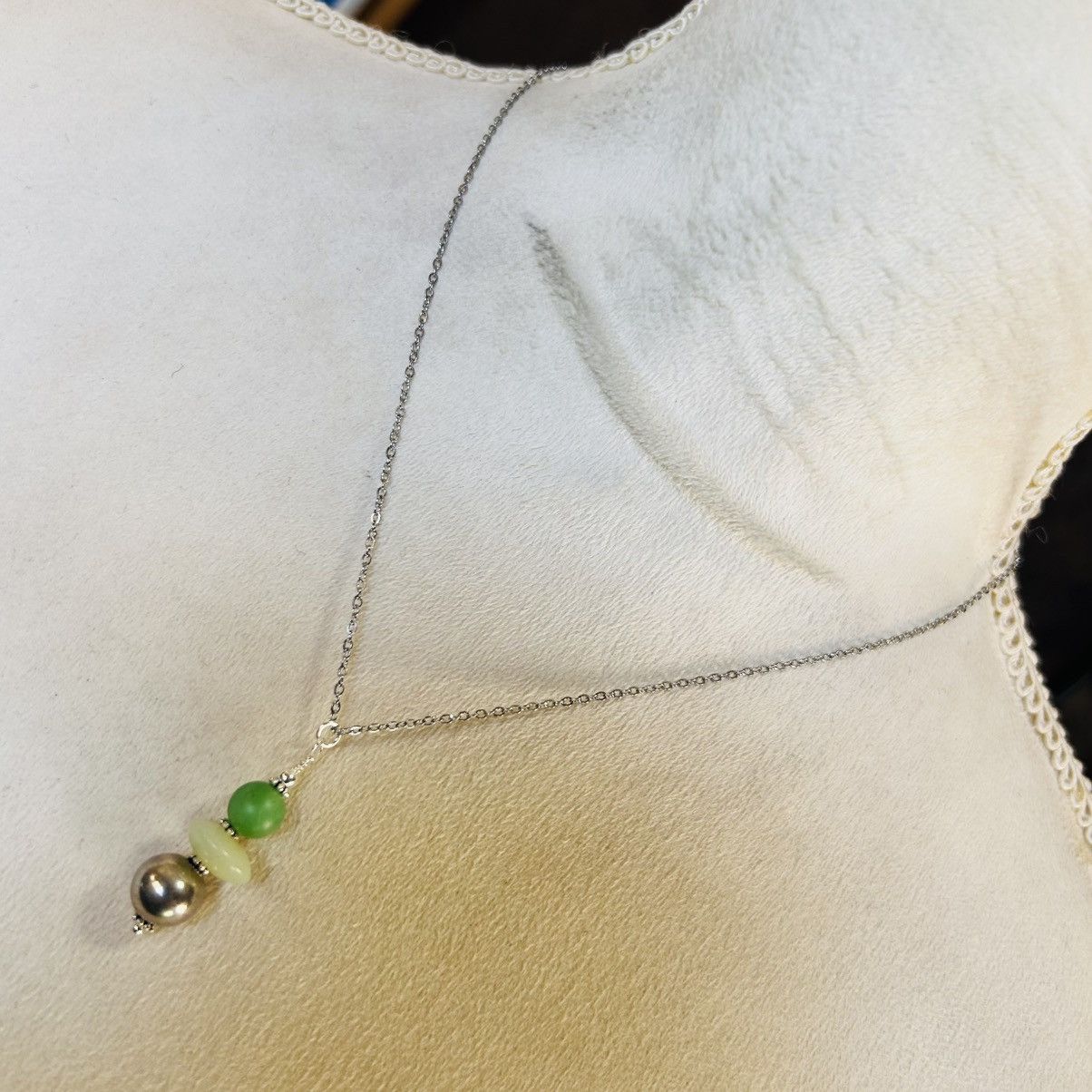 Handmade Handcrafted elegant genuine stone pendant on chain necklace Size ONE SIZE - 2 Thumbnail