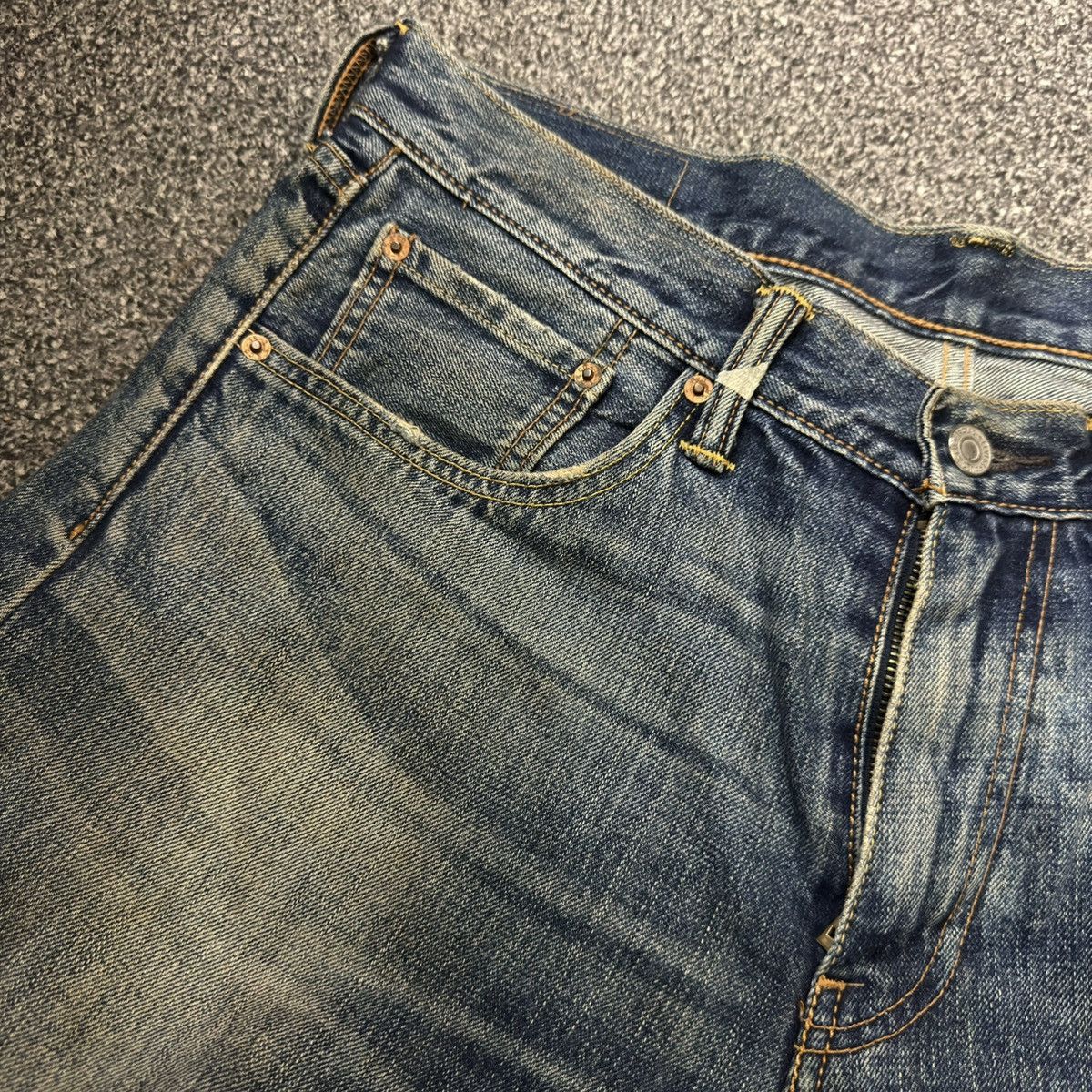 Engineered Garments × Levi's Y2K Baggy Levis 503 Bovine Leather Patch Denim Size US 33 - 12 Thumbnail