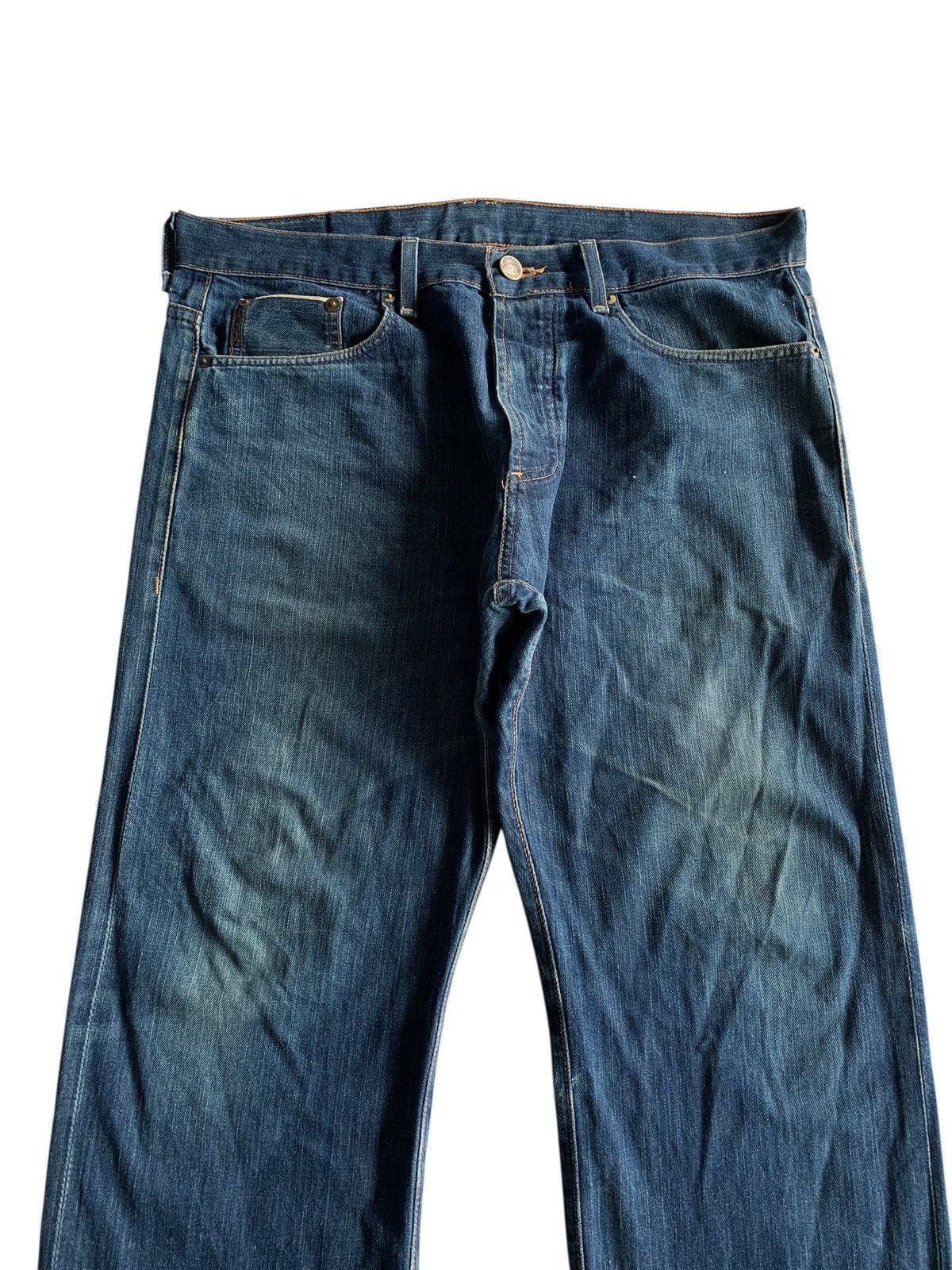 Armani Exchange VINTAGE AX ARMANI EXCHANGE SELVEDGE USA FADED DENIM Size US 37 - 7 Thumbnail