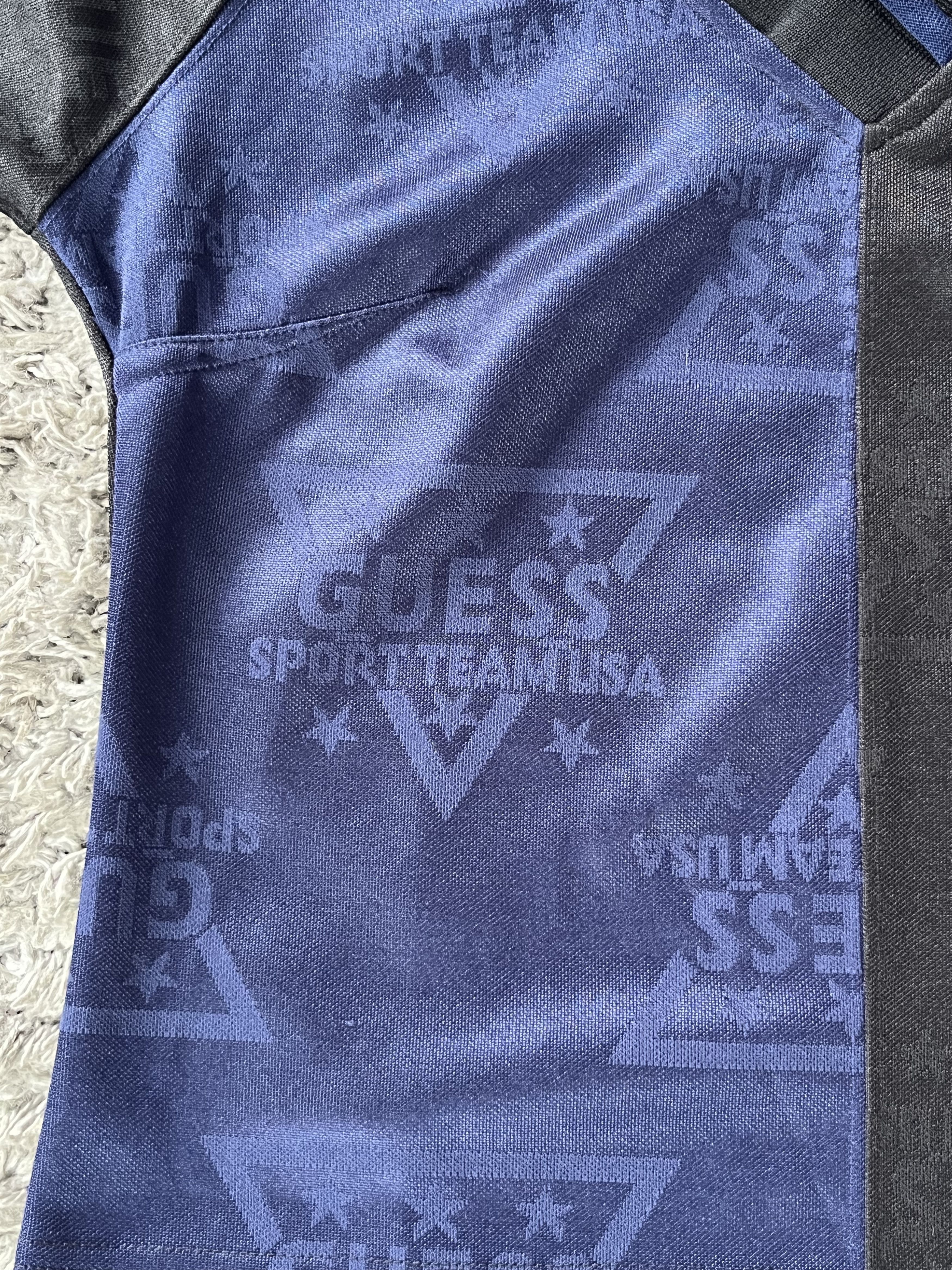 Guess Archive Luxury T-shirt Guess Monogram MADE IN USA Size S / US 4 / IT 40 - 3 Thumbnail