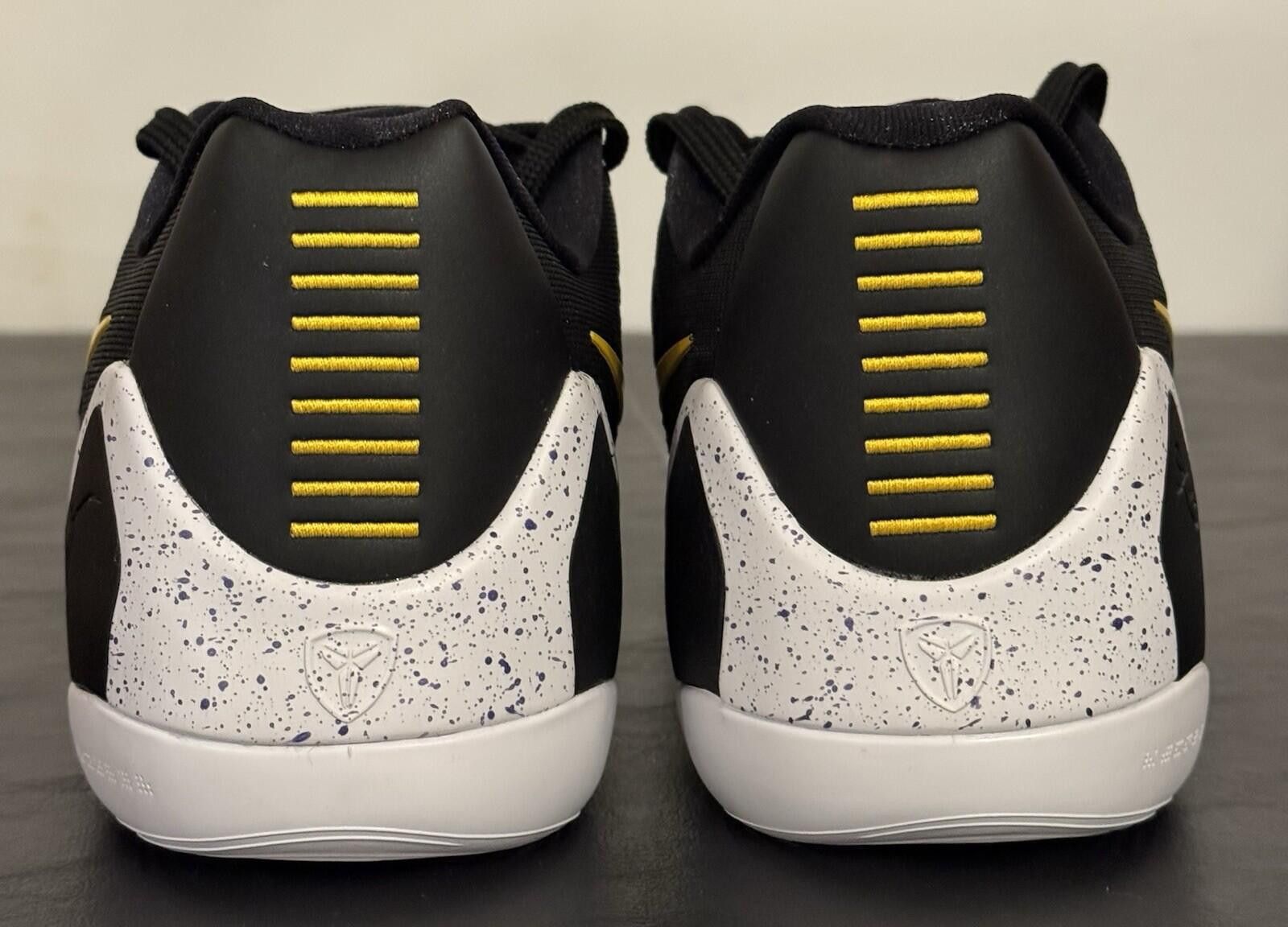 Nike Nike Kobe 9 Elite Low EM Protro Black/University Gold Size US 9 / EU 42 - 5 Thumbnail