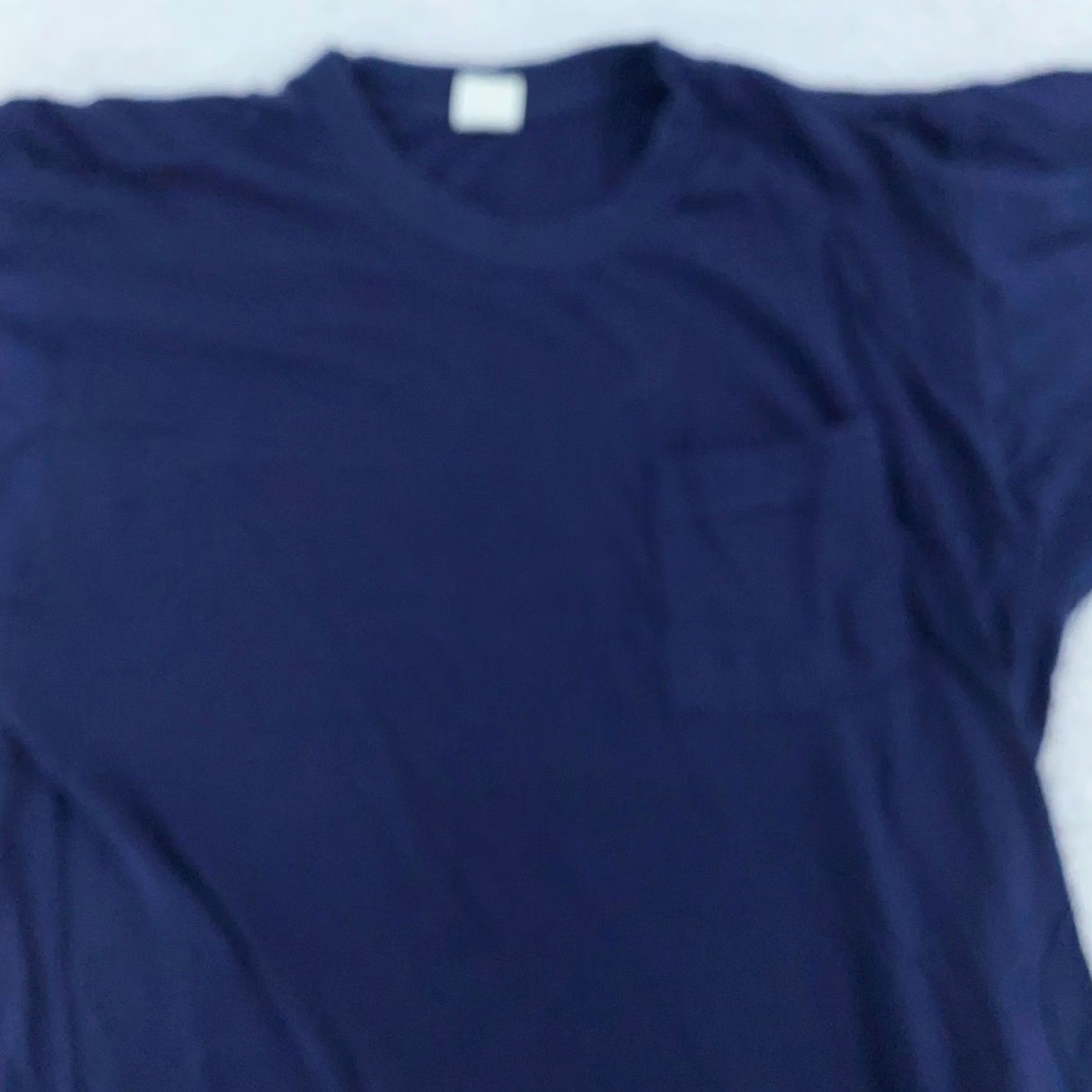 Fruit Of The Loom VINTAGE Fruit of the Loom Navy Pocket Shirt Mens M/L Single Stitch 90s Shirt Mens Vintage Navy Pocket Size US M / EU 48-50 / 2 - 2 Thumbnail