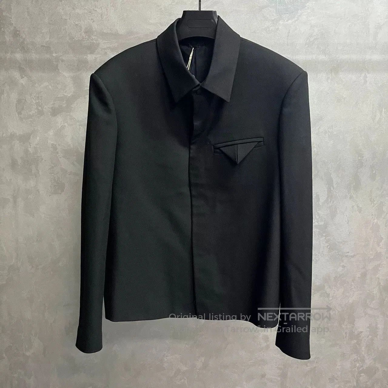 Louis Vuitton Louis Vuitton Wool Logo Beaded Jacket. Size US XL / EU 56 / 4 - 2 Thumbnail