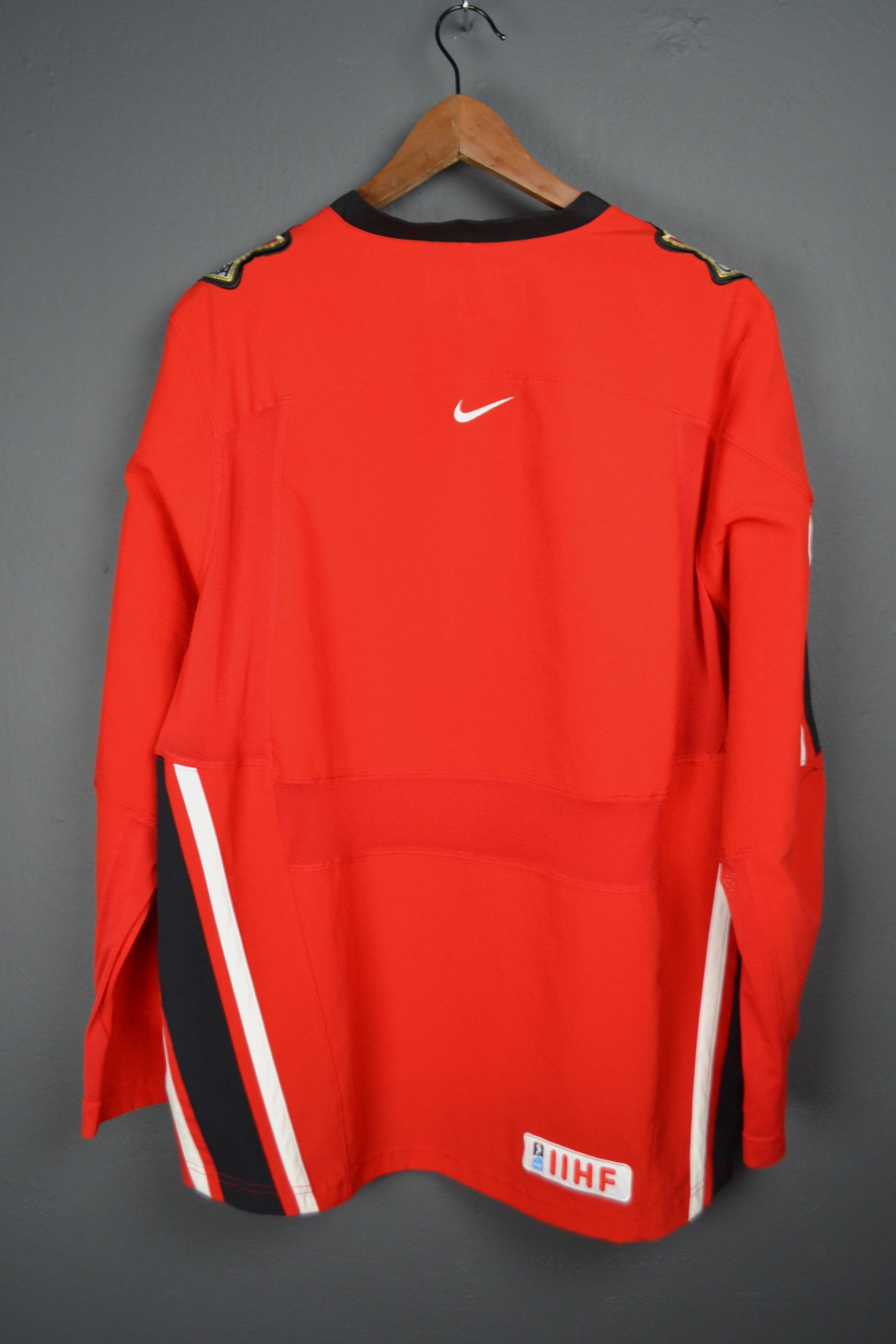 Nike Nike Hockey Team Canada IIHF Jersey Men's Size XL 2006-2007 Size US XL / EU 56 / 4 - 8 Thumbnail