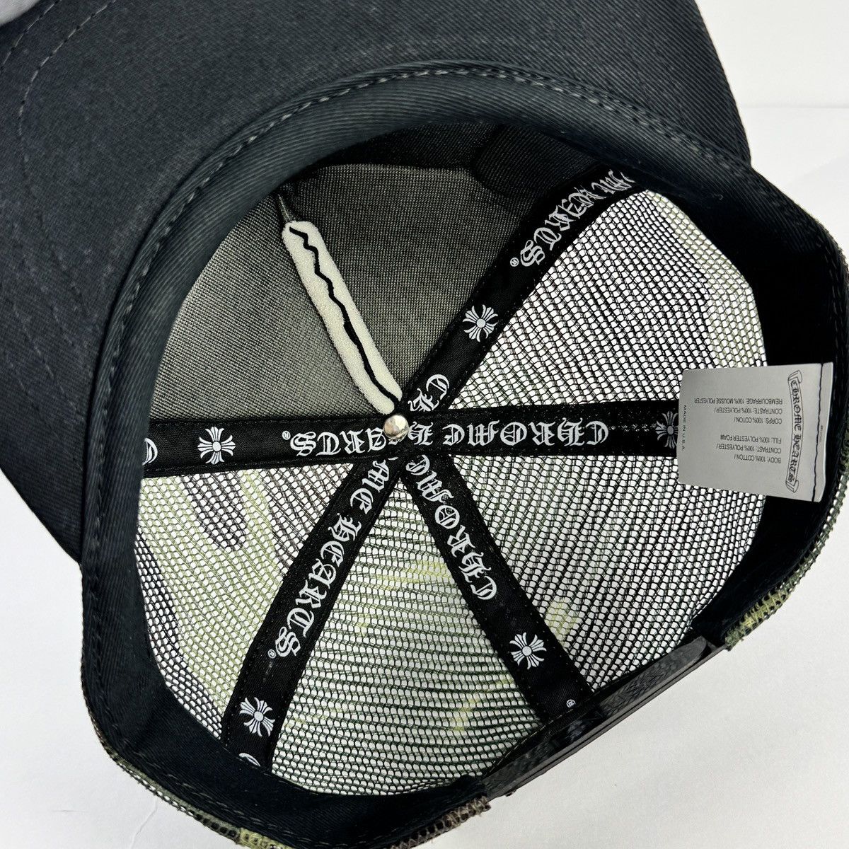 Chrome Hearts LOGO EMBROIDERED CAMOFLOUAGE TRUCKER CAP RARE Size ONE SIZE - 7 Thumbnail