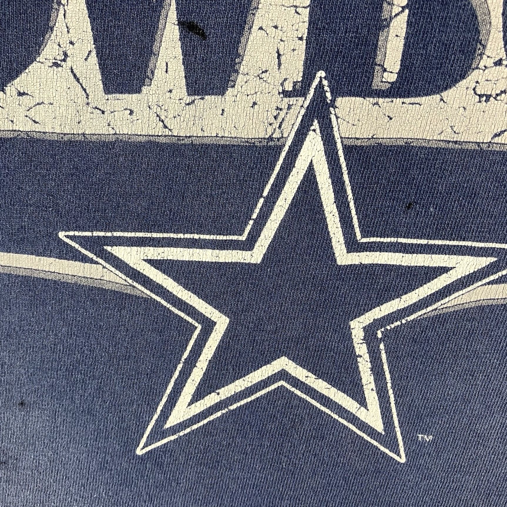 Hanes VINTAGE Hanes Dallas Cowboys T-Shirt Large Blue Faded Grunge 90s Mens Size US L / EU 52-54 / 3 - 7 Thumbnail