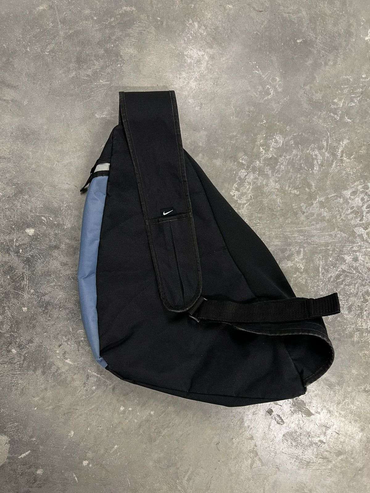 Nike × Streetwear × Vintage 90s Vintage Nike Sling Bag