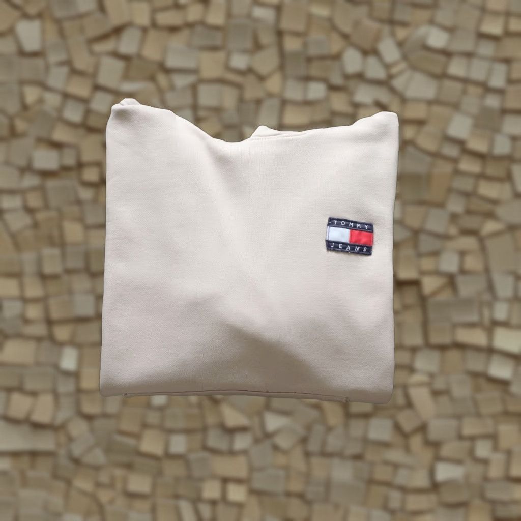 Tommy Hilfiger VINTAGE Tommy Hilfiger Tommy Jeans Hoodie Sweatshirt Beige XS Mens 90s Patch Pulloverhoodie Size US XS / EU 42 / 0 - 1 Thumbnail