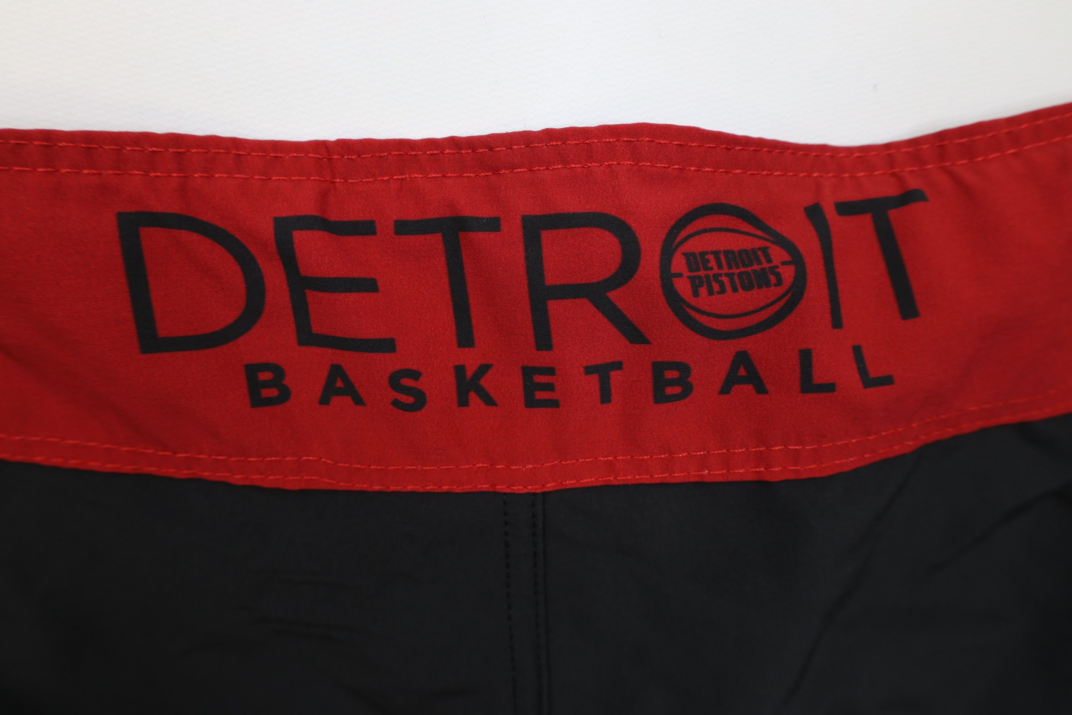 Vintage Ripon Athletic Fighting Pistons Basketball Shorts USA Size US 42 / EU 58 - 14 Thumbnail