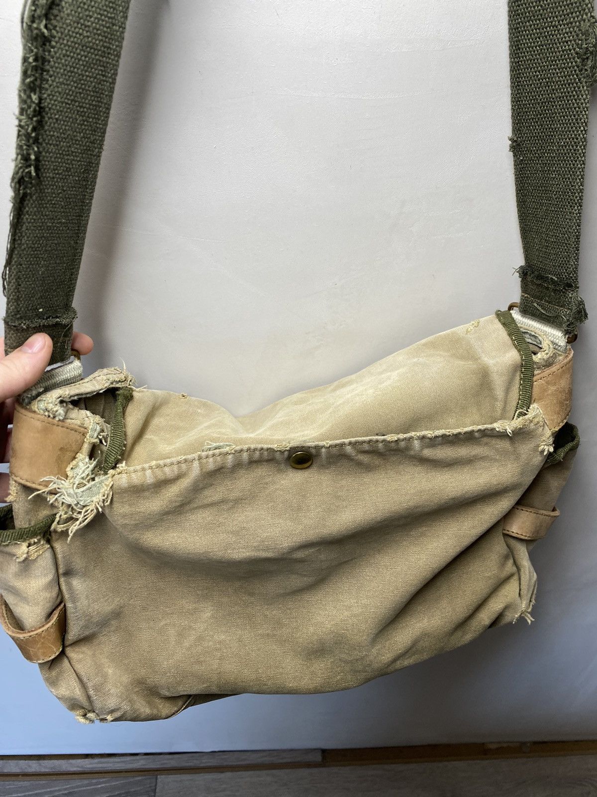 Japanese Brand × Vintage Vintage Like Diesel Military Army CrossBody Messenger Bag Size ONE SIZE - 10 Thumbnail