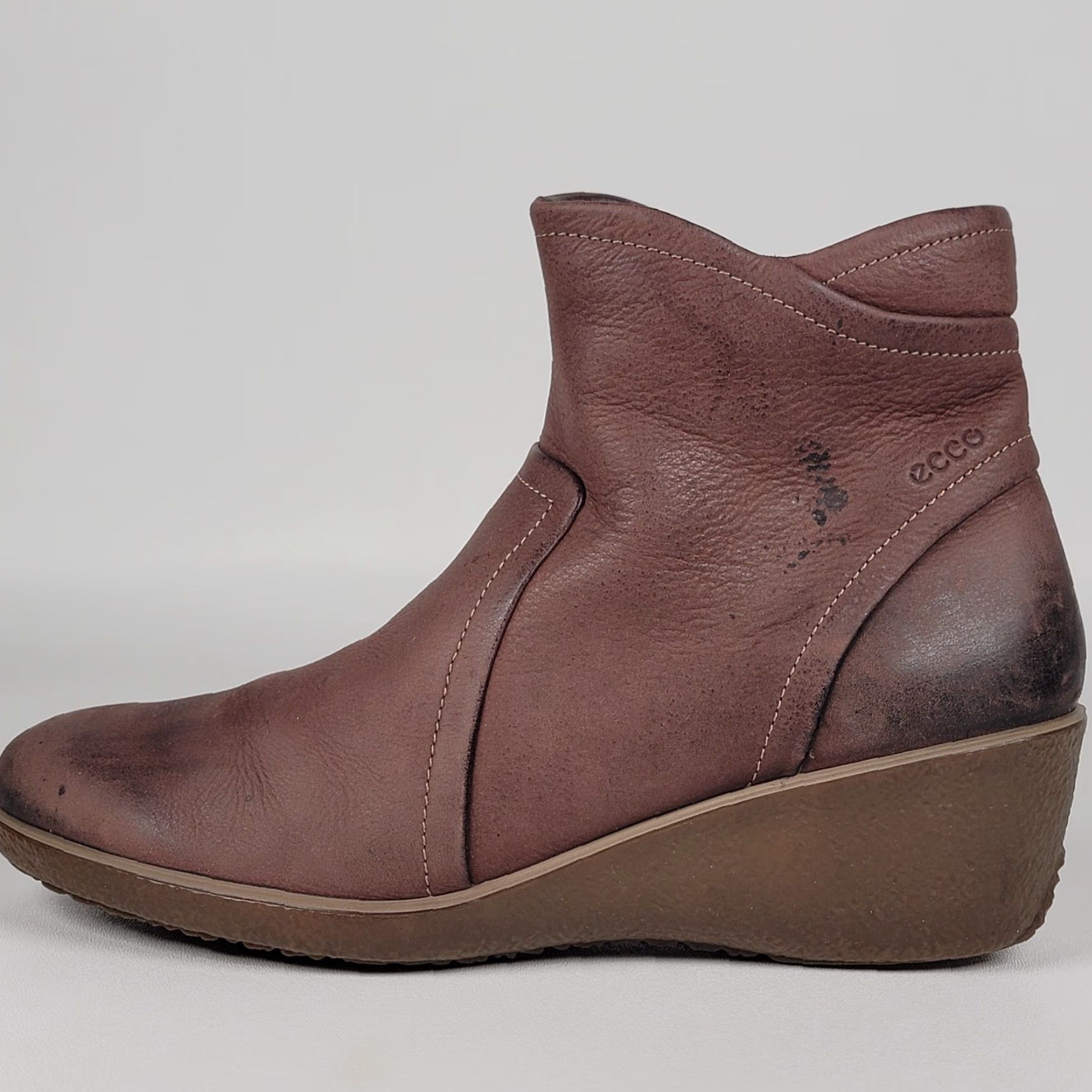 Ecco Ecco Boots Women Brown Leather Wedge Bootie Side Zip Comfort Size 39 US 8.5 Mid Heel Casual Travel Size US 9 / IT 39 - 6 Thumbnail