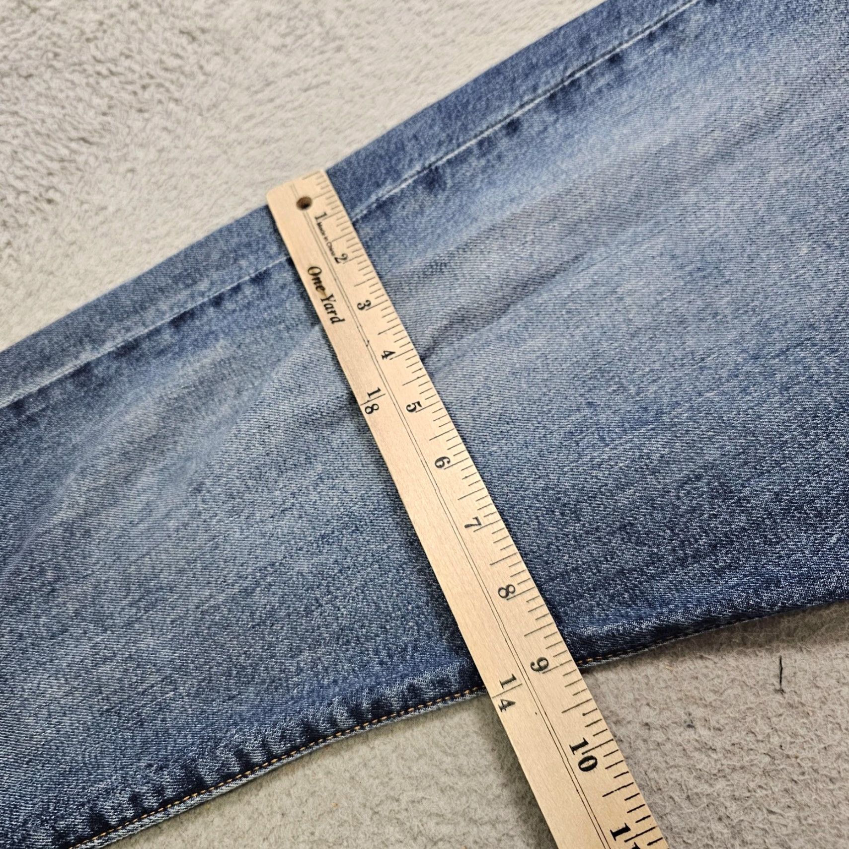 Levi's Levi's 502 Jeans 36x28 Blue Taper Fit Medium Wash Denim Mens Size US 36 / EU 52 - 6 Thumbnail