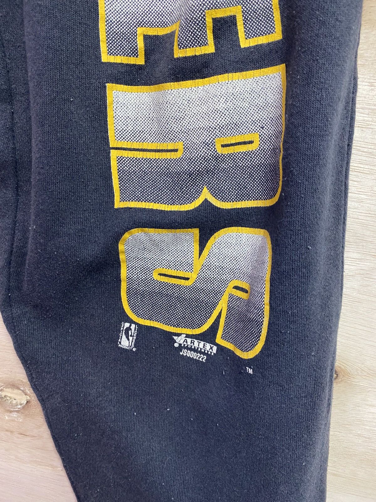 Other Vintage LA LAKERS jogger pants Size US 33 - 4 Thumbnail