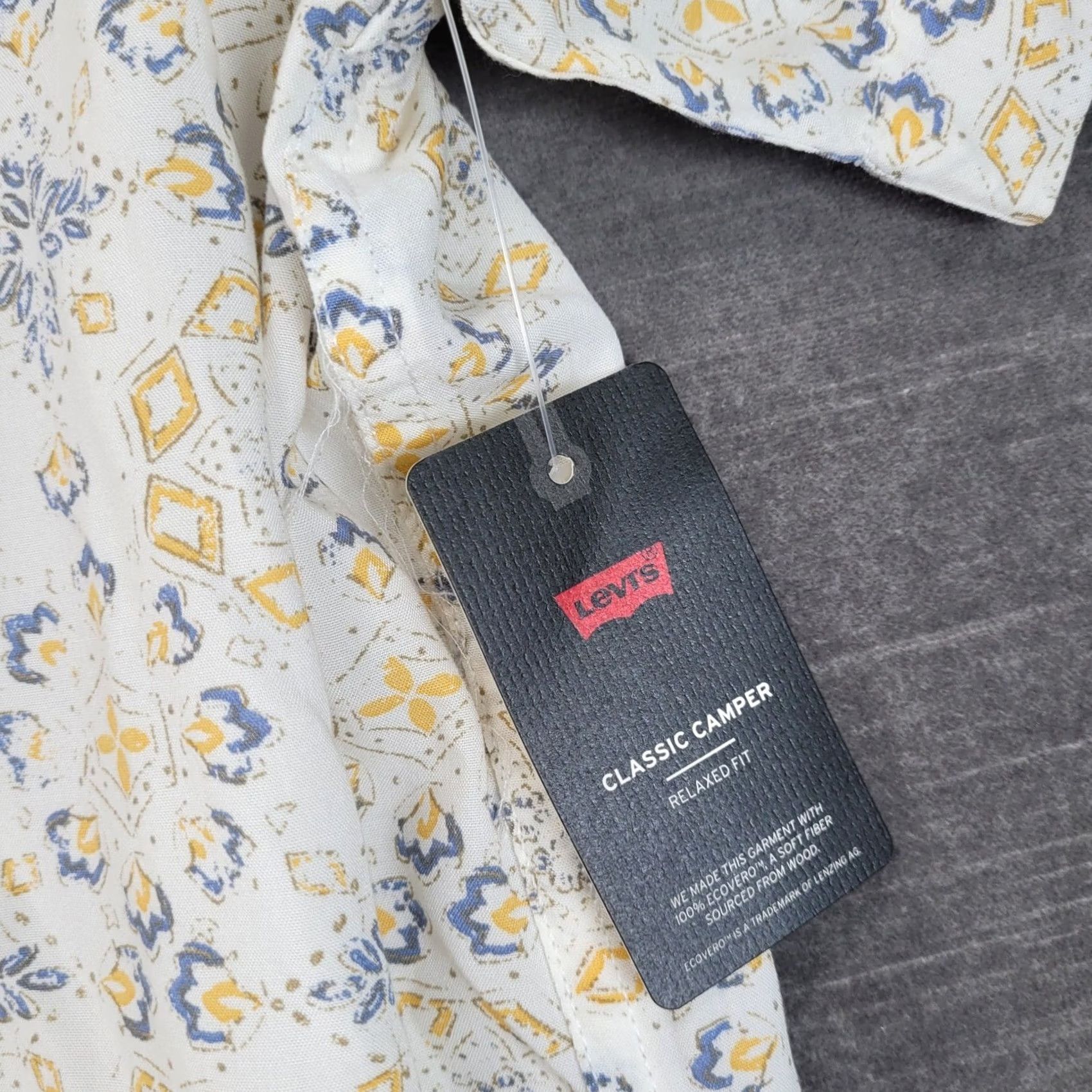 Levi's Levi's Shirt Mens XL Relaxed Fit White Blue Yellow Geometric New Classic Camper Size US XL / EU 56 / 4 - 4 Thumbnail