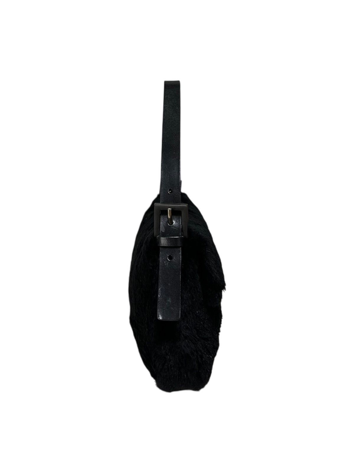 Fendi FENDI Fall Winter 1999 Fur Mamma Baguette Bag Size ONE SIZE - 3 Thumbnail