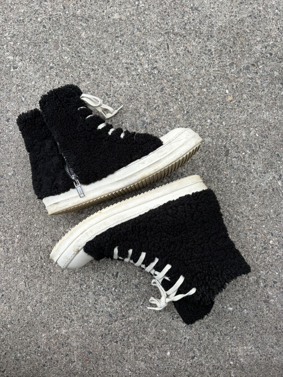 Rick Owens Shearling Ramones (SS22 Strobe) Size US 11 / EU 44 - 1 Thumbnail