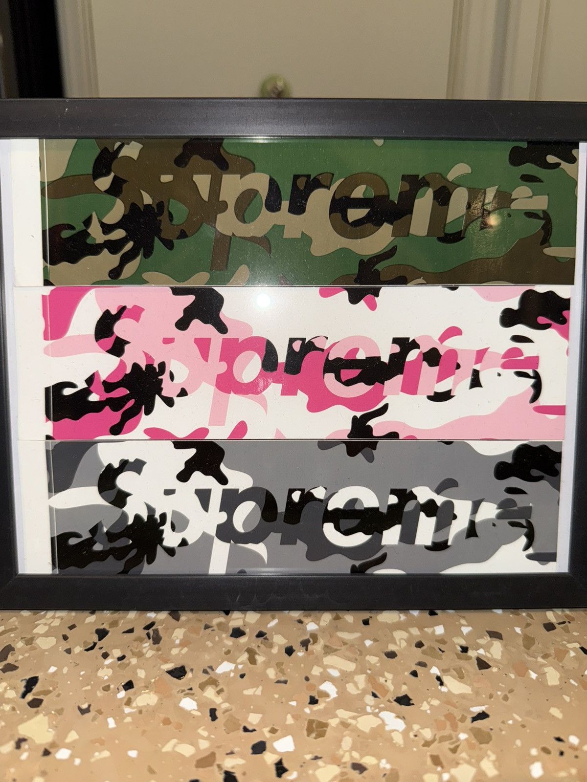 Supreme Supreme Camo Box Logo Sticker (Set of Three) Size ONE SIZE - 1 Preview