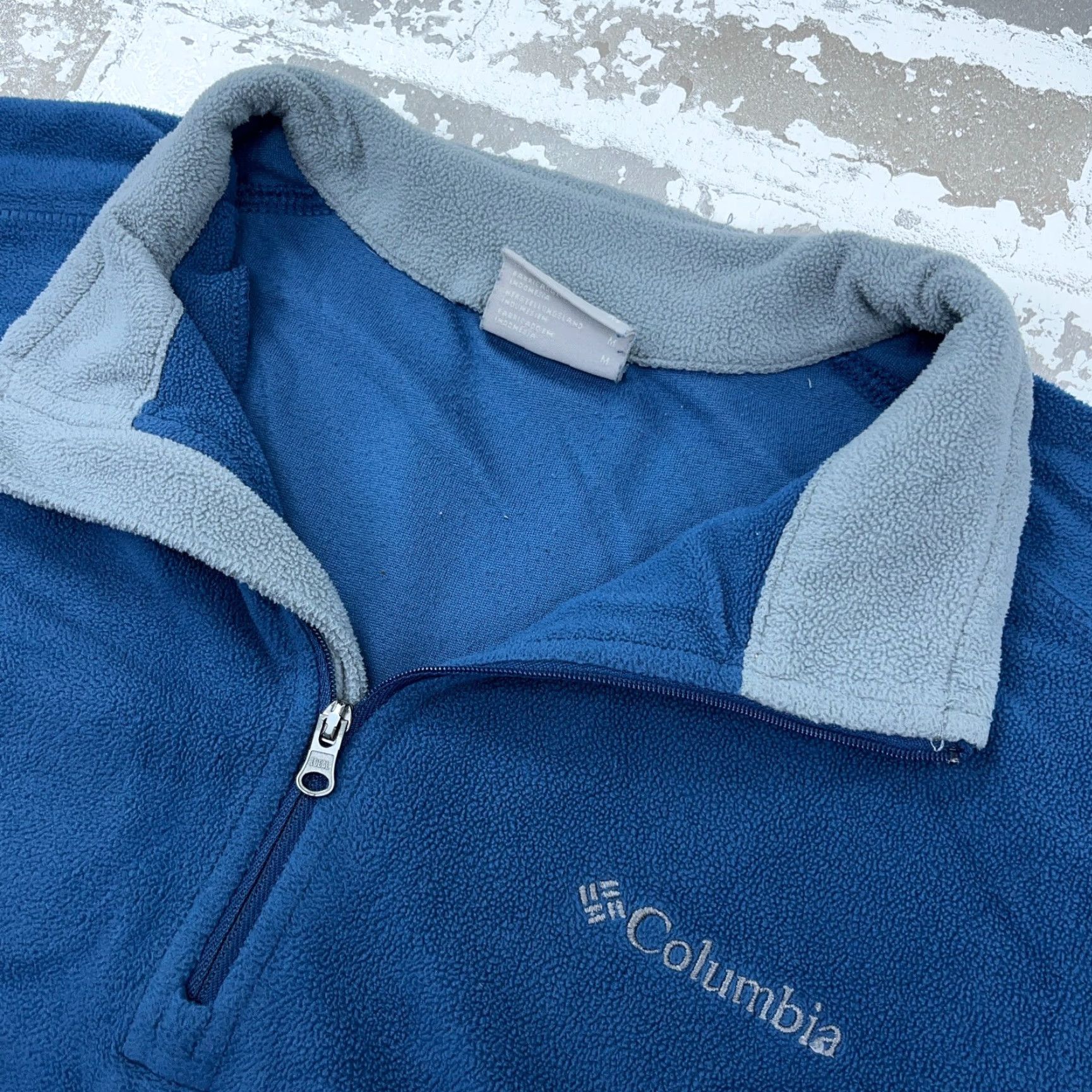 Vintage Columbia Sweater Men Medium Blue Fleece Pullover 1/4 Zip Mock Neck Casual Travel All Seasons Pockets Logo Zipper Knit Solid Spring Winter Fall Mens Size US M / EU 48-50 / 2 - 4 Thumbnail