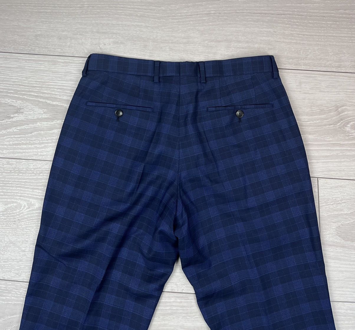 Hugo Boss Hugo Boss Wool/Silk Plaid Blue Two Buttons Suit Blazer Pants Size 36R - 23 Thumbnail