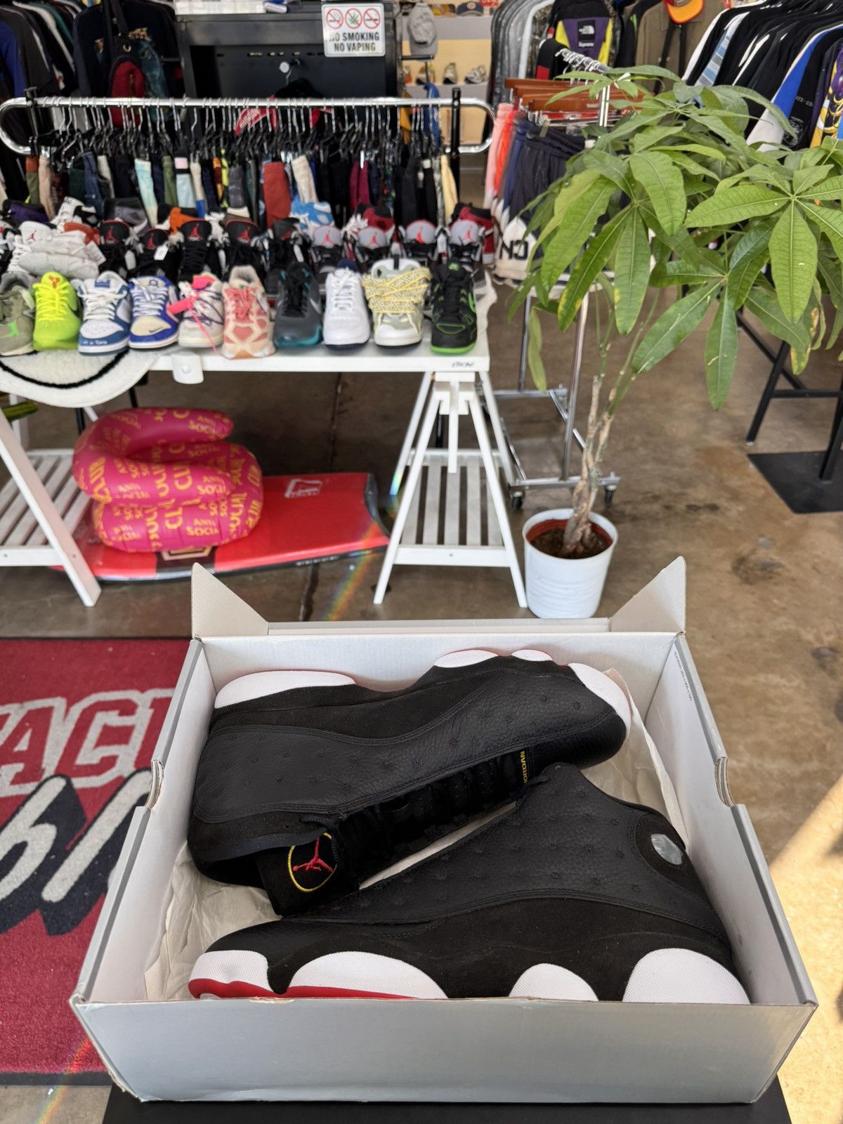Jordan Brand Air Jordan 13 Playoffs Size 13 (2023) Size US 13 / EU 46 - 10 Thumbnail