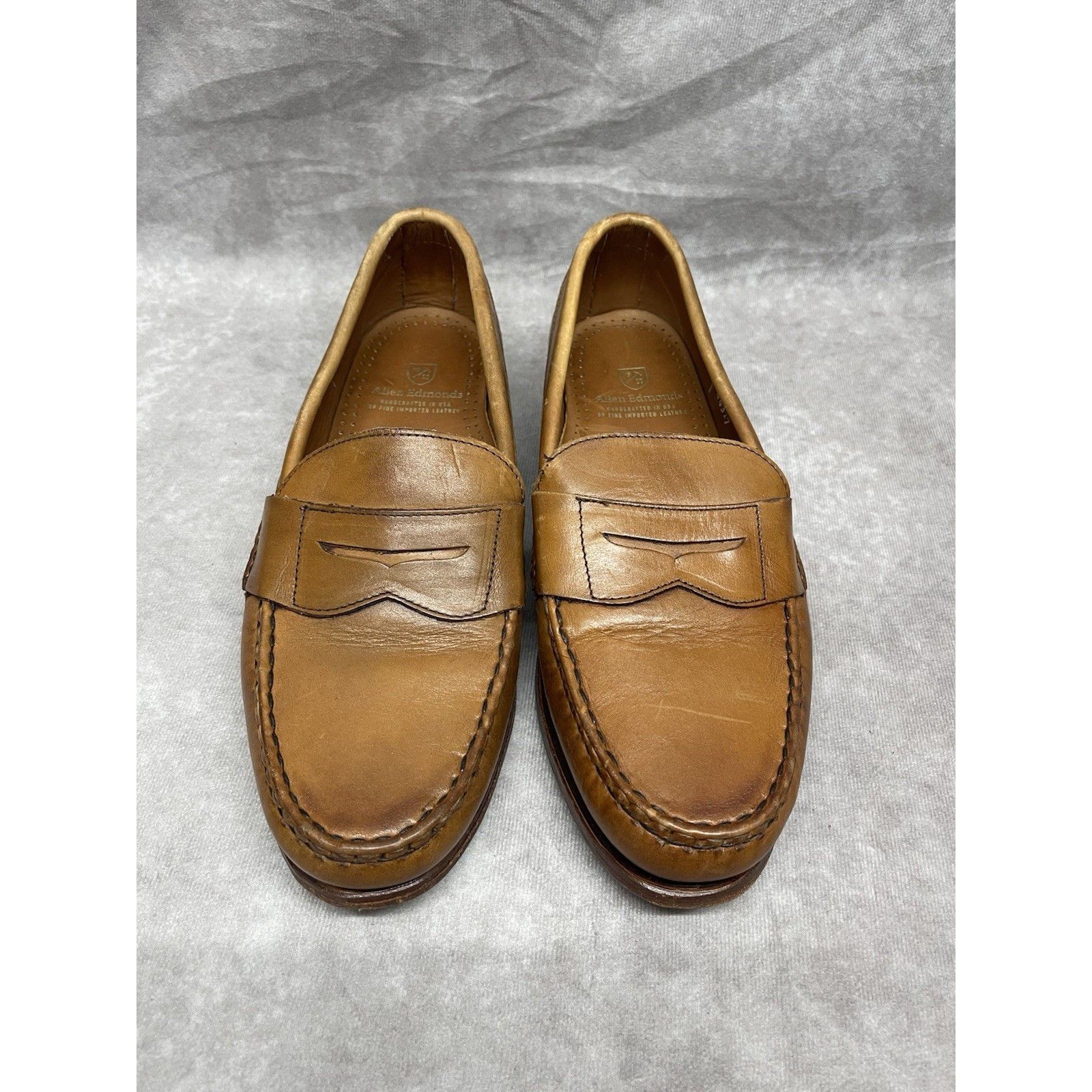 Allen Edmonds Allen Edmonds Cavanaugh Loafers Men's 9.5 D Walnut Brown Lea Size US 9.5 / EU 42-43 - 1 Thumbnail