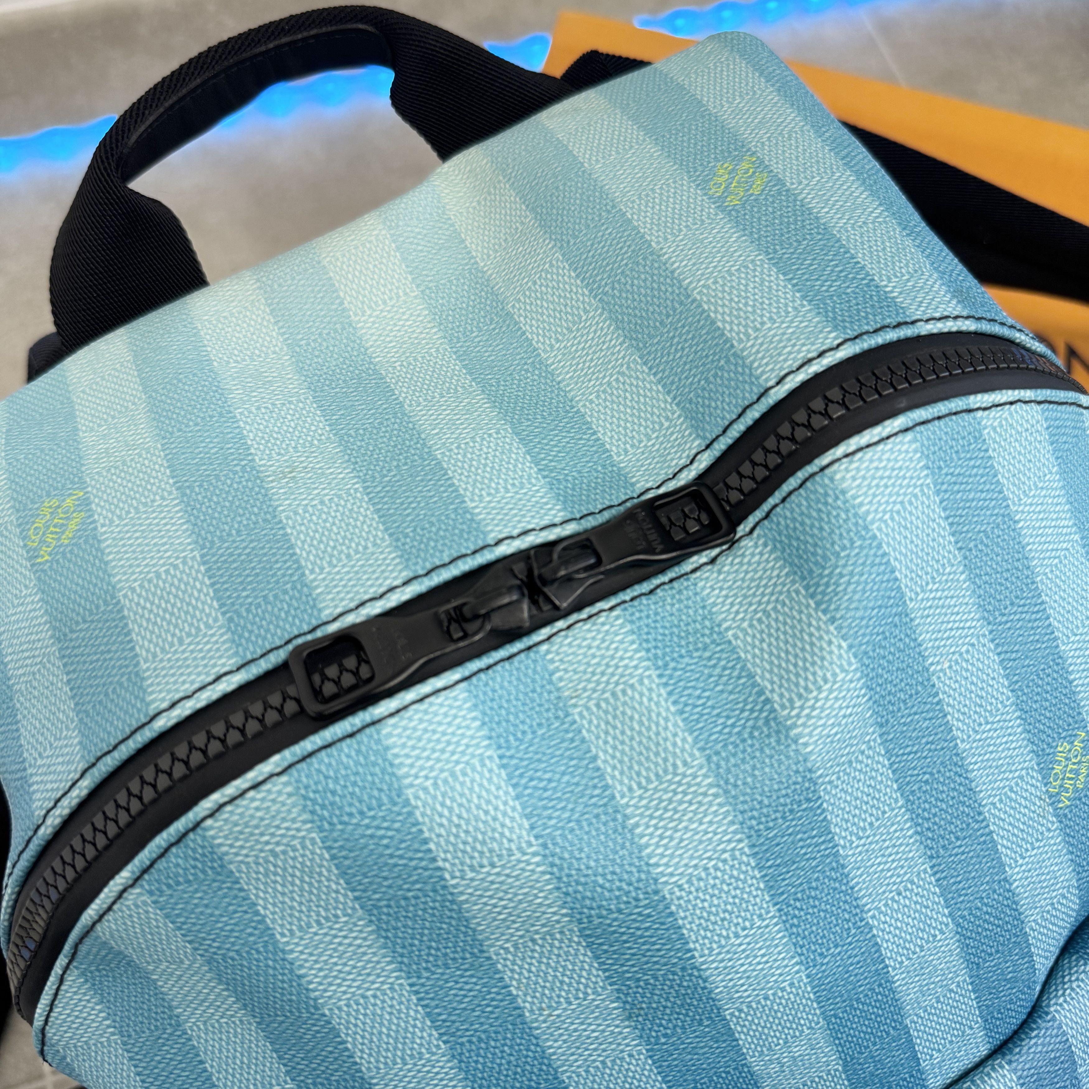 Louis Vuitton Louis Vuitton M59913 Discovery Backpack In Blue RRP £2290 Size ONE SIZE - 4 Thumbnail