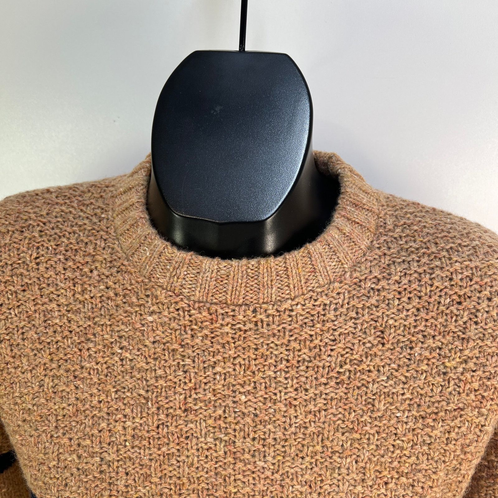 Vintage Vintage Shetland Wool Crewneck Sweater Striped Tan Ivory Size US M / EU 48-50 / 2 - 4 Thumbnail