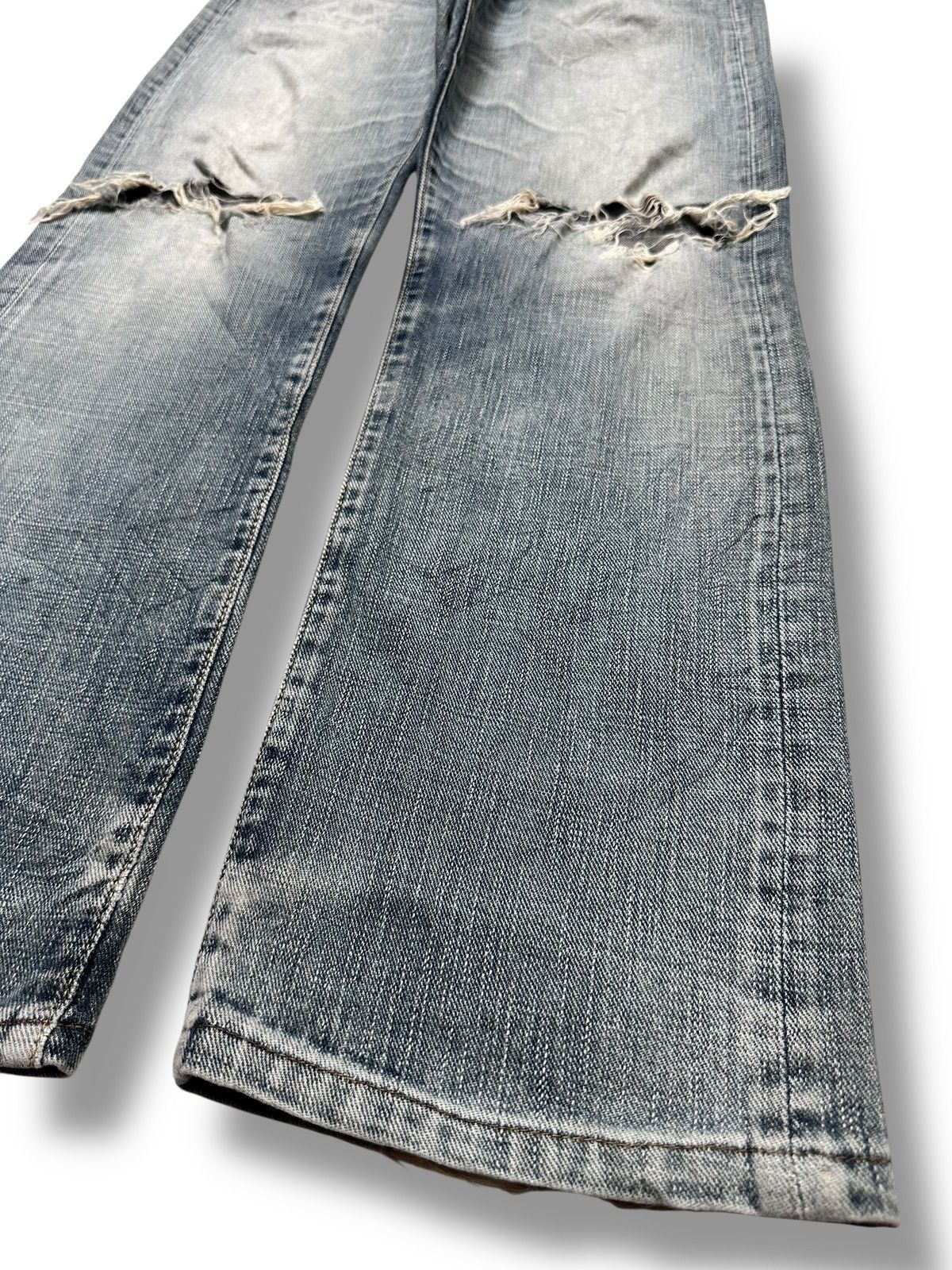 Japanese Brand GILHEART Distressed Japan Denim Straight Jeans With Faded Size US 33 - 15 Thumbnail