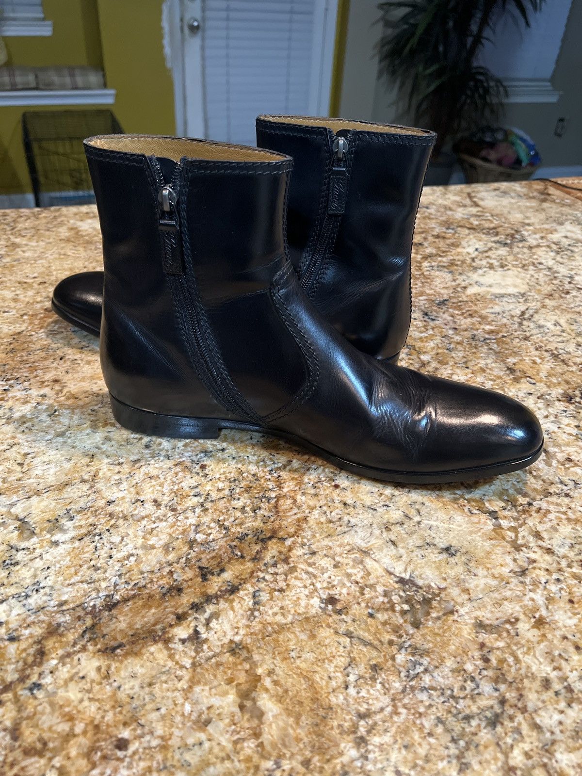 Gucci Gucci Mens Leather Boots Size US 10 / EU 43 - 1 Thumbnail